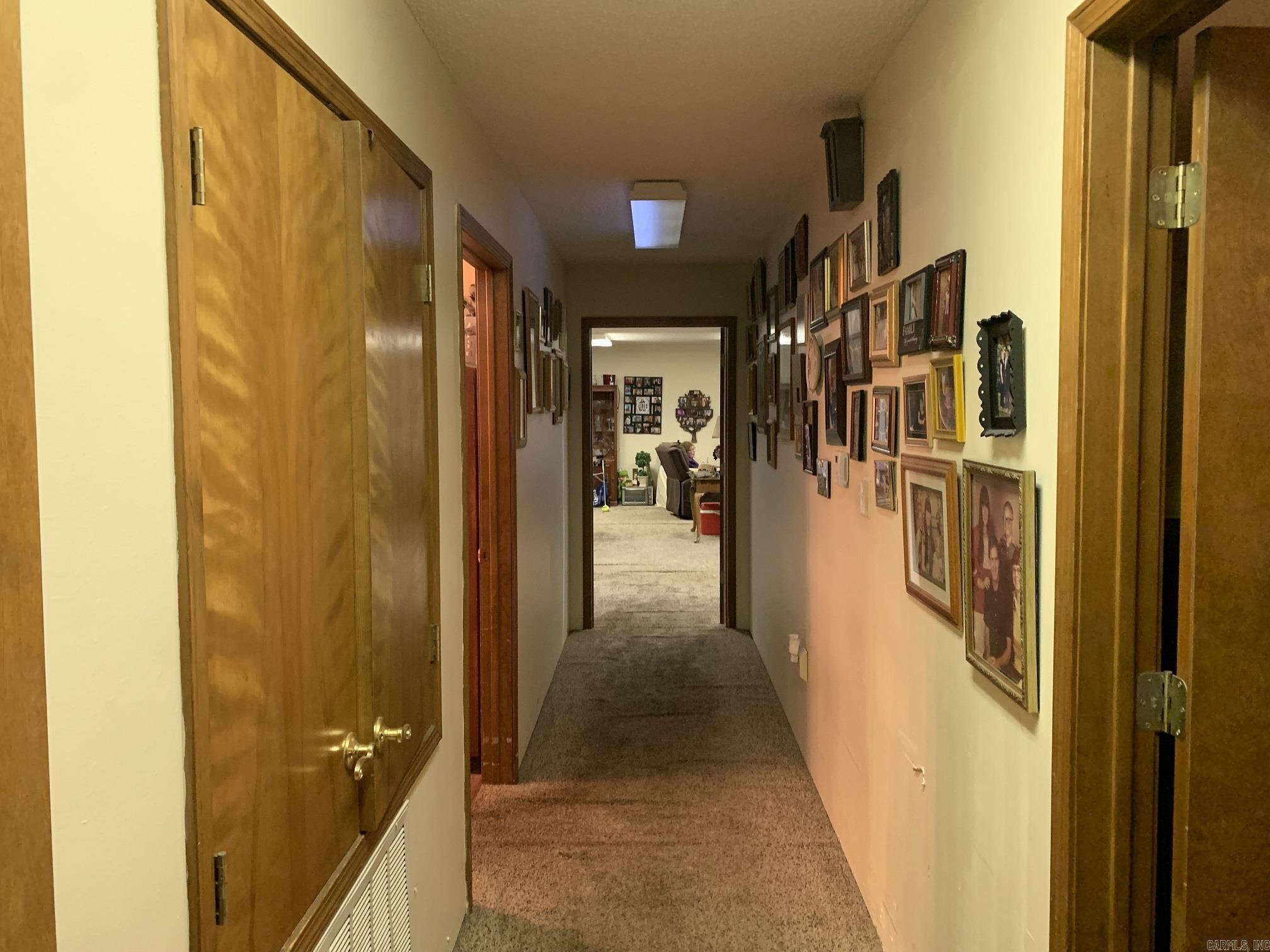 1311 E 16th  Russellville, AR