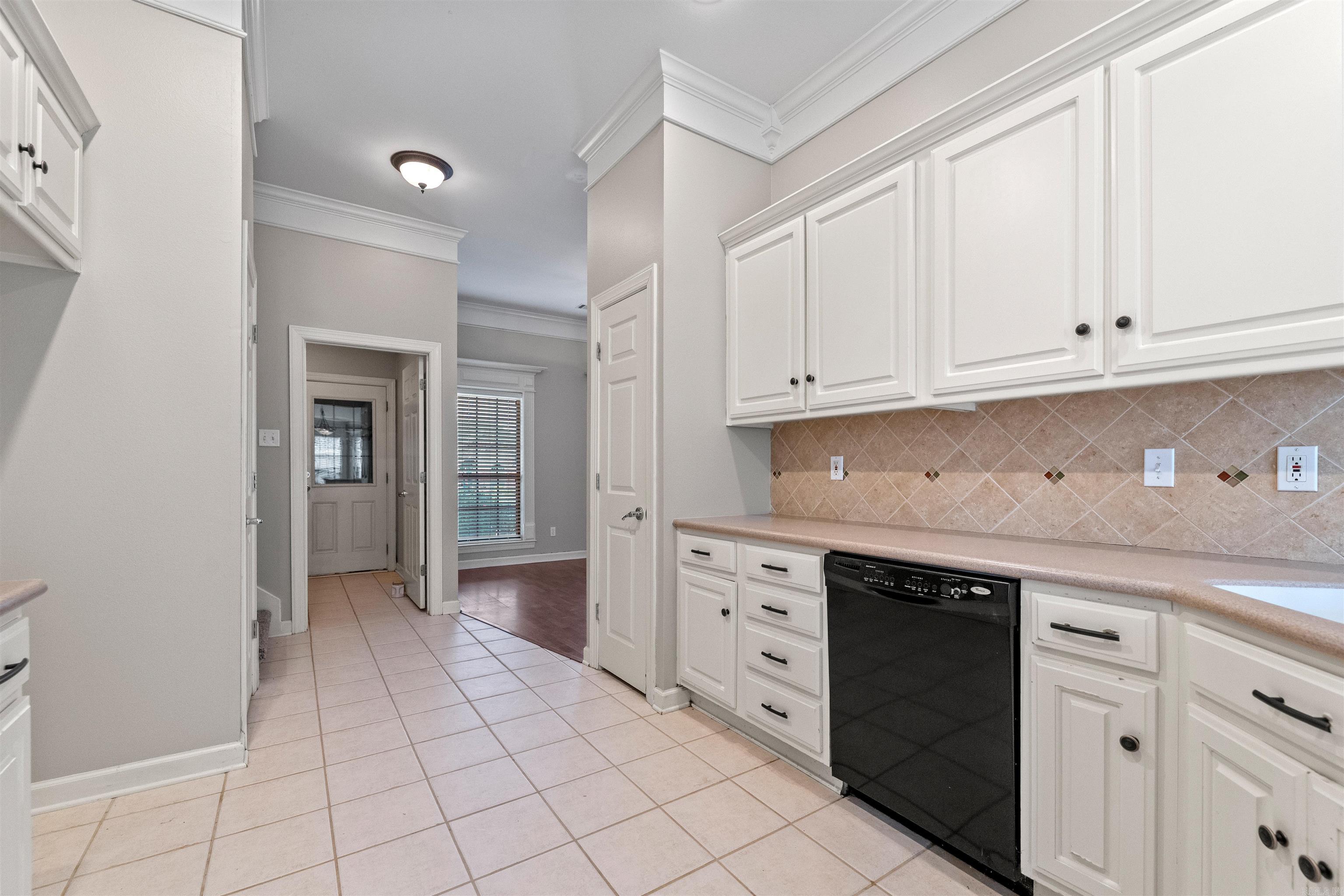 7200 Northlake Dr Jacksonville, AR 72076