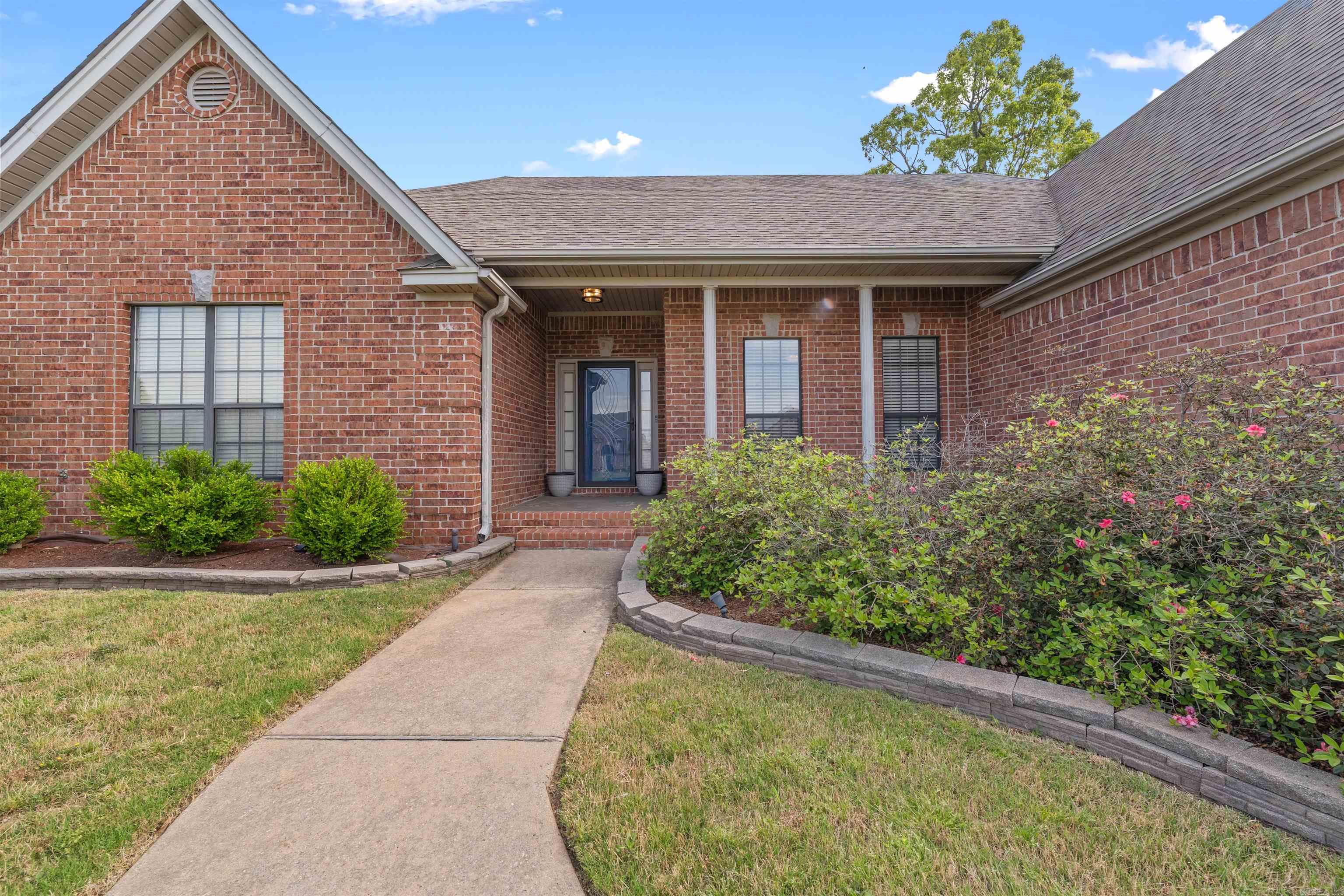 7200 Northlake Dr Jacksonville, AR 72076