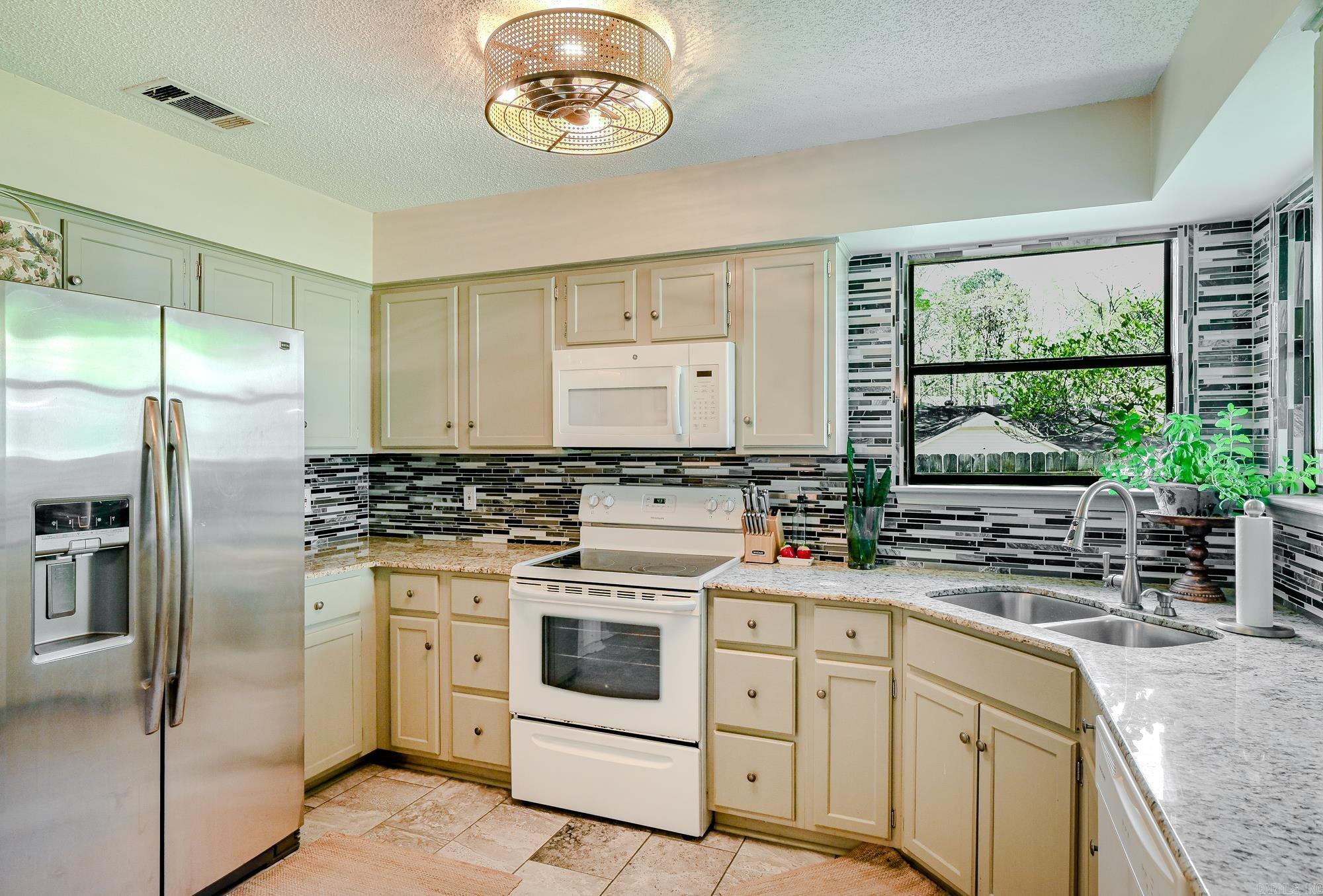 1616  Wagon Wheel Dr  Little Rock, AR