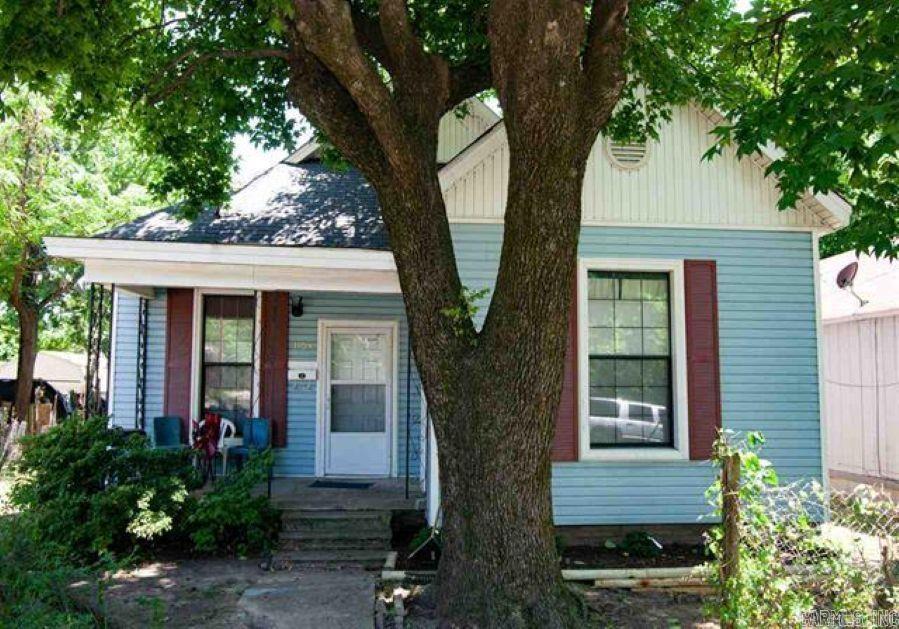 1105 E 17th  Little Rock, AR