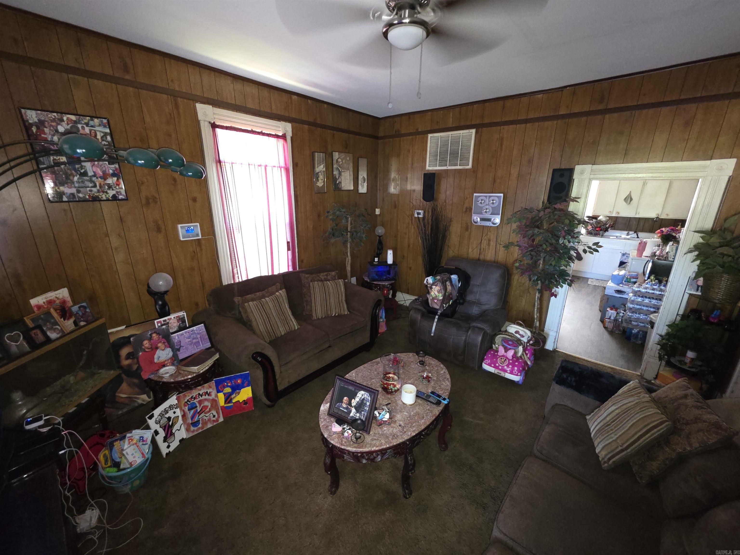 1105 E 17th  Little Rock, AR