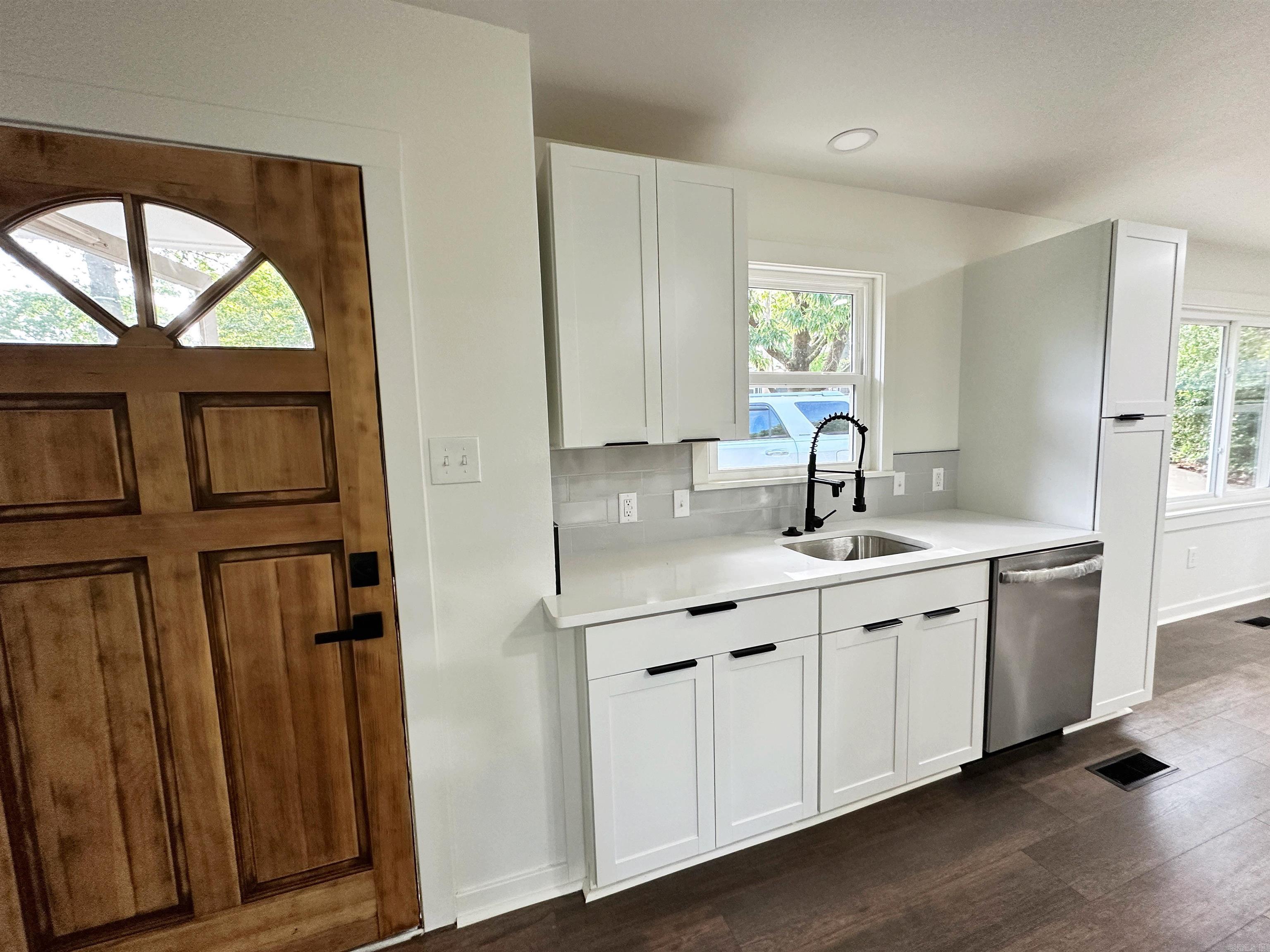 4518 Edgemere Street North Little Rock, AR 72116