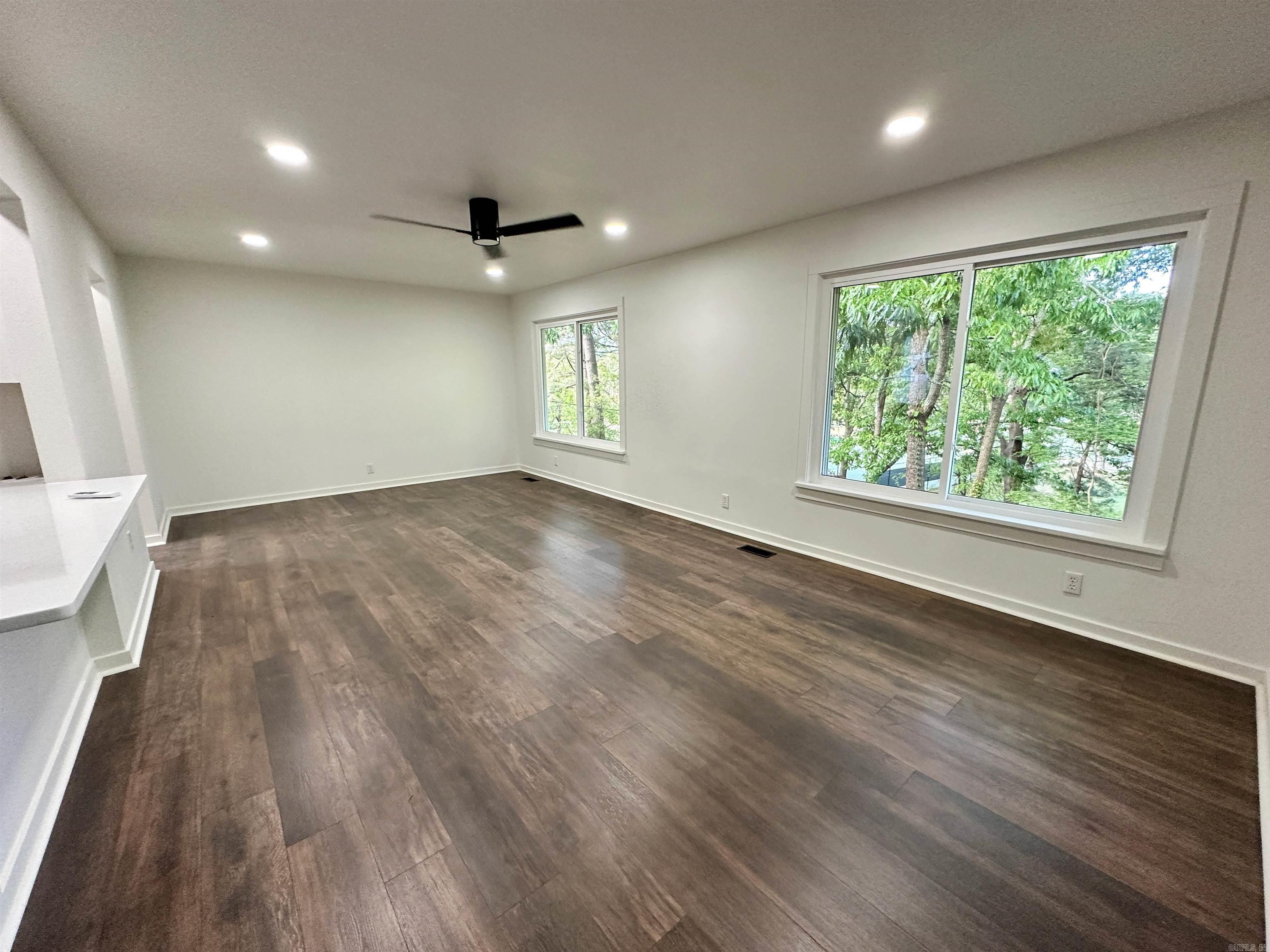 4518 Edgemere Street North Little Rock, AR 72116