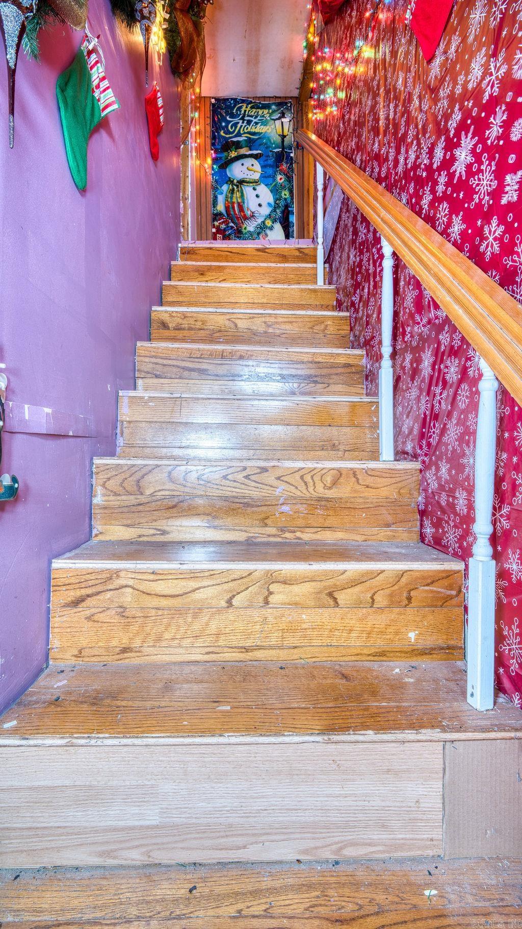 123 Hickory Road  Hardy, AR