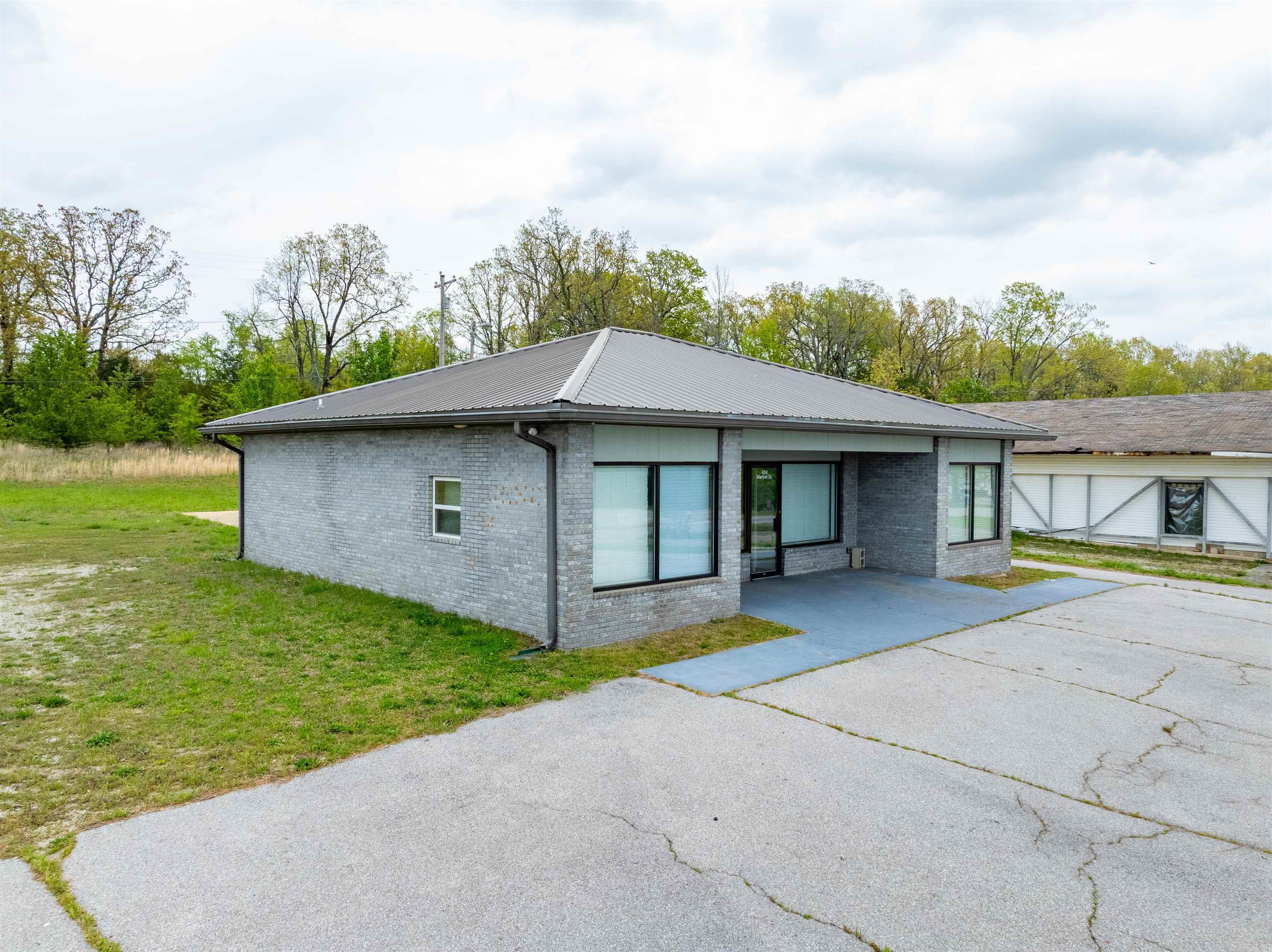 404  Market Street  Horseshoe Bend, AR