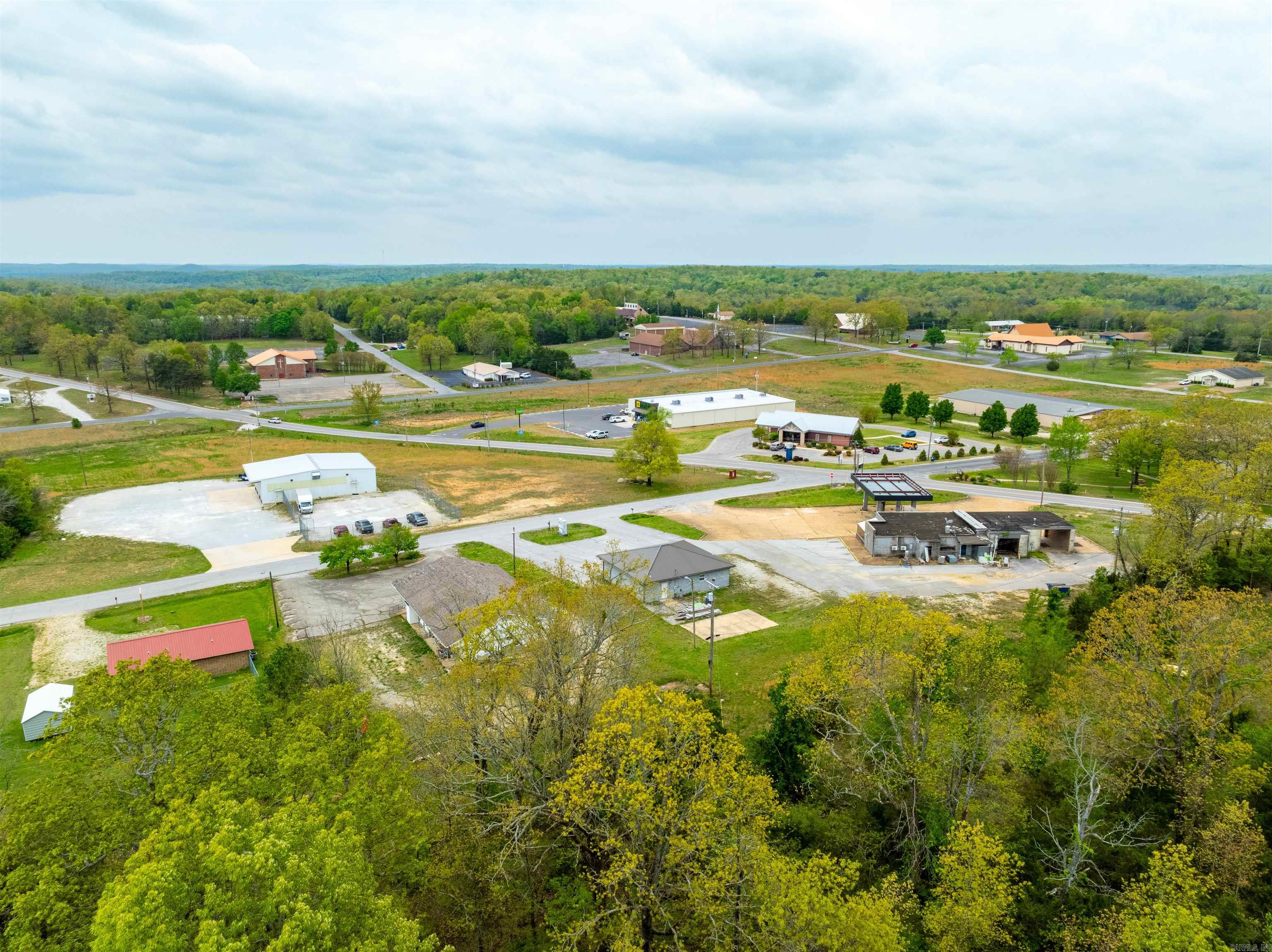 404  Market Street  Horseshoe Bend, AR