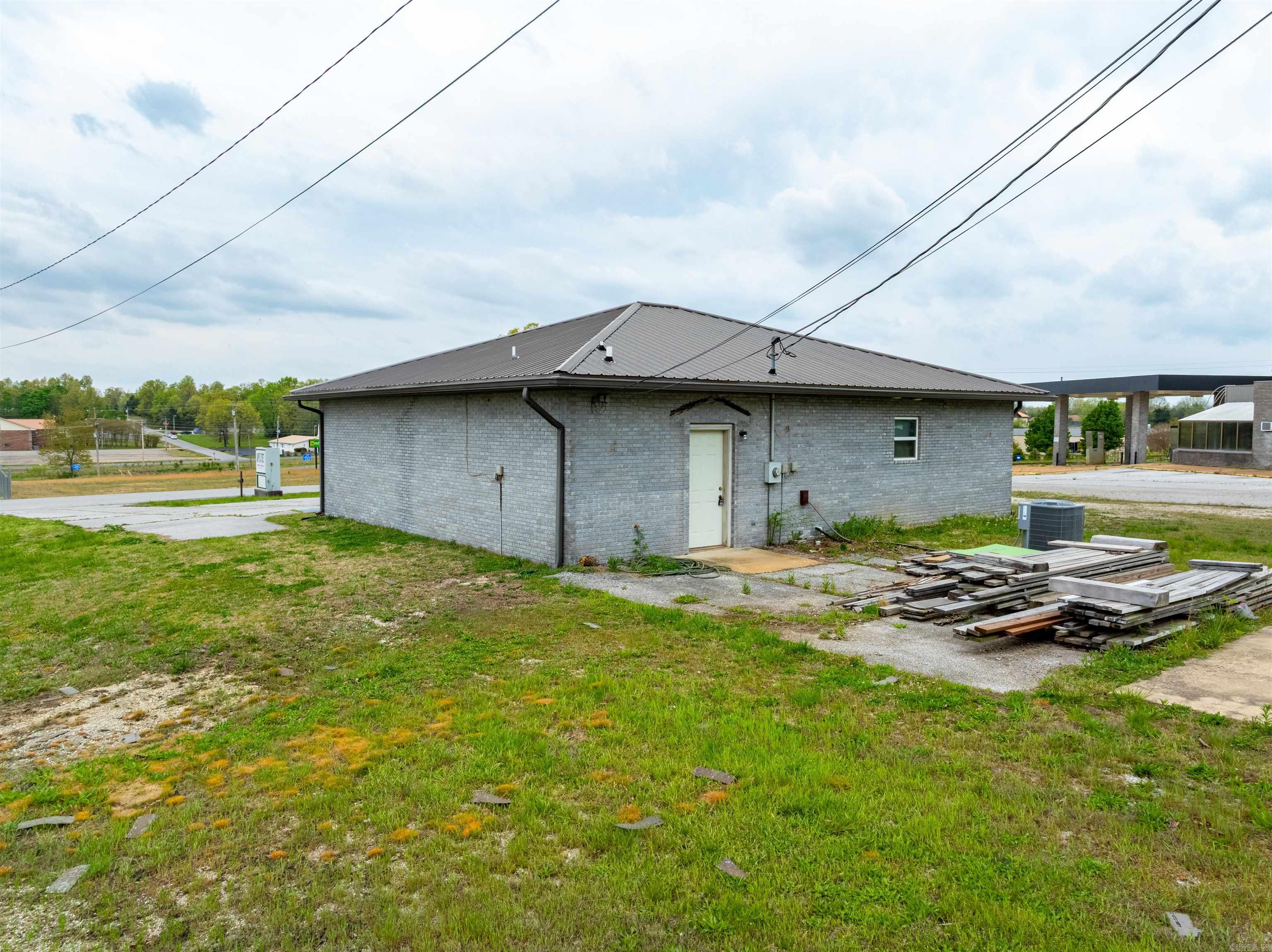 404  Market Street  Horseshoe Bend, AR