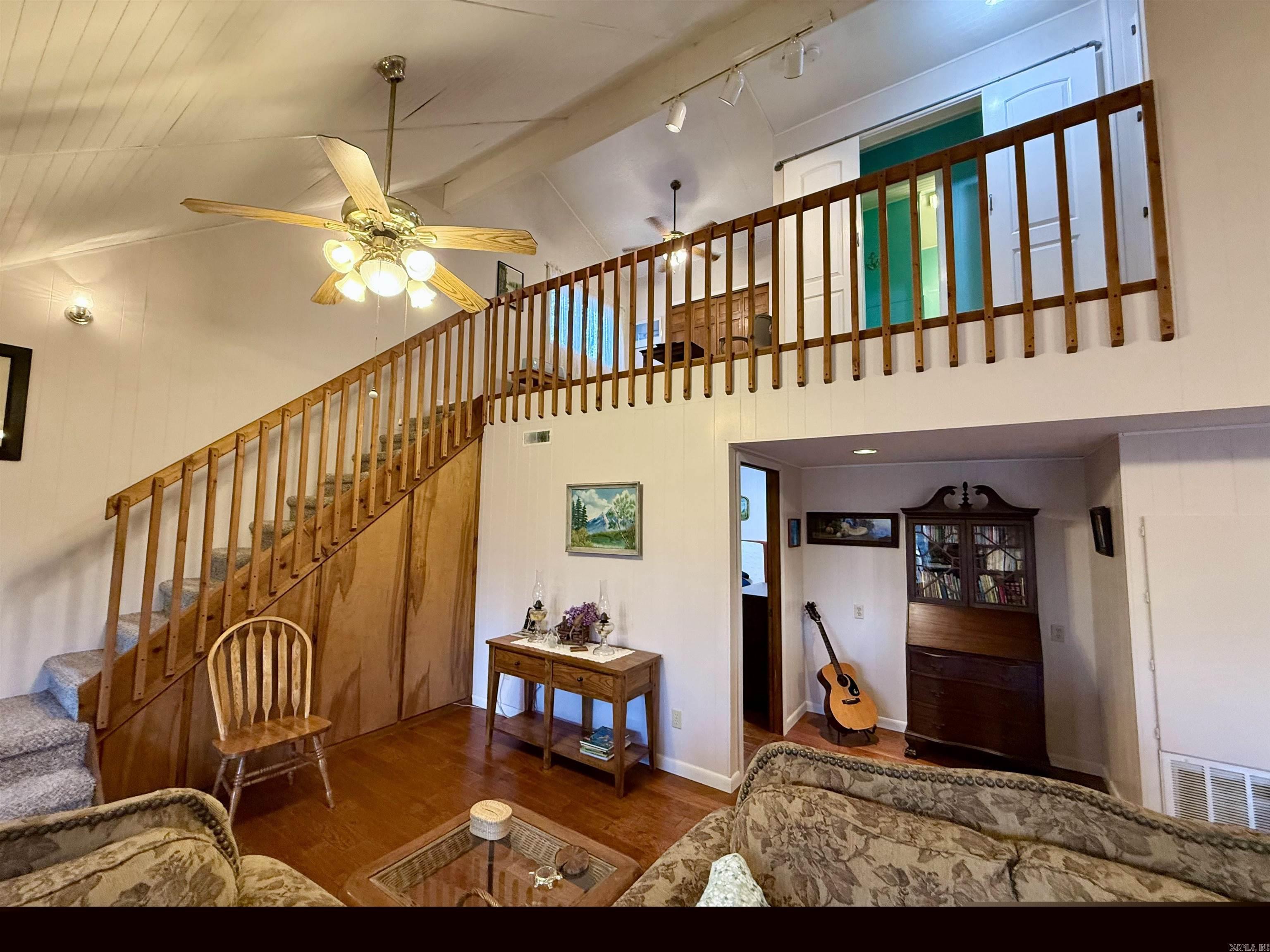 3986 Oak Grove Loop Mountain View, AR 72560