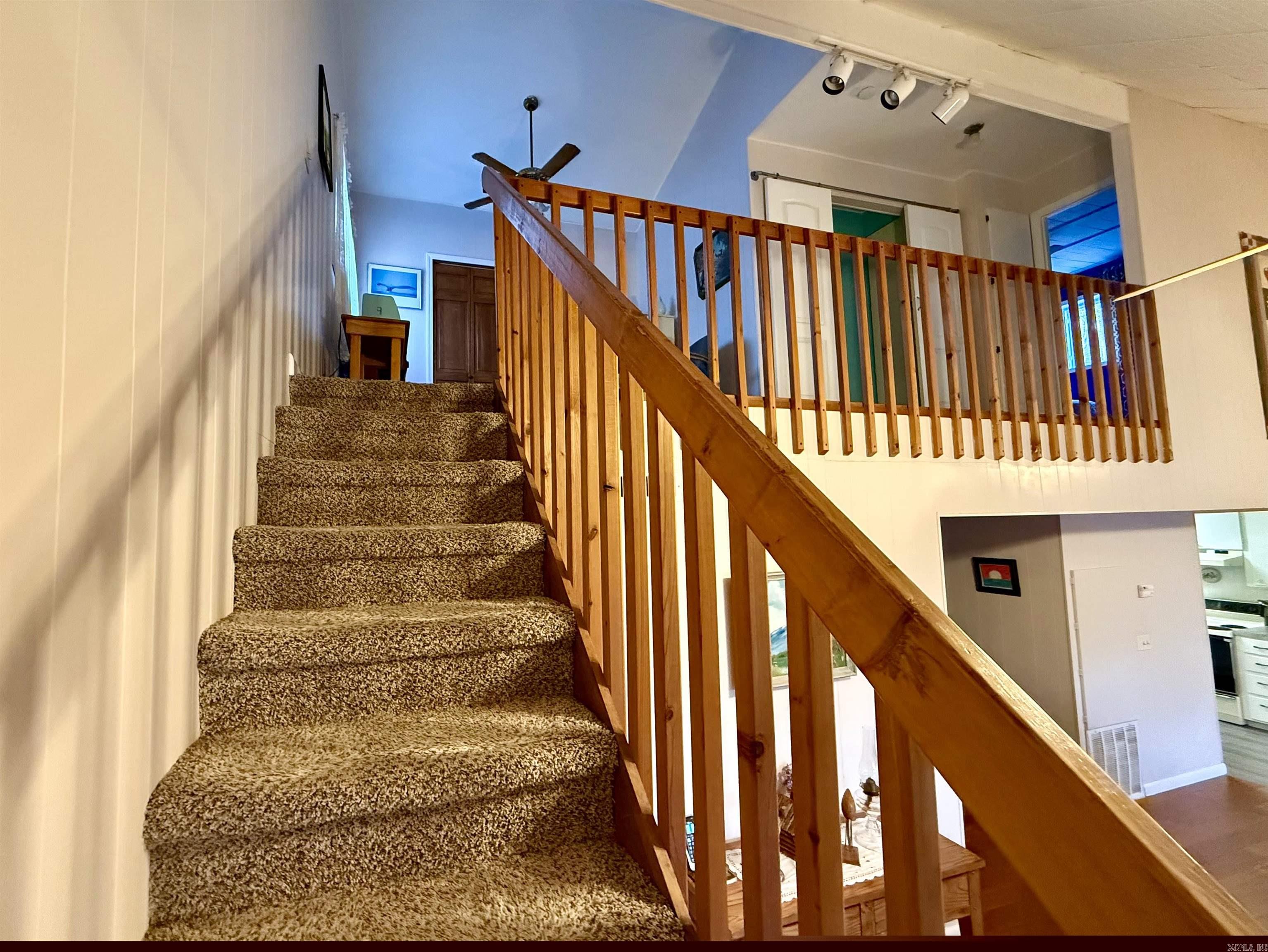 3986 Oak Grove Loop Mountain View, AR 72560