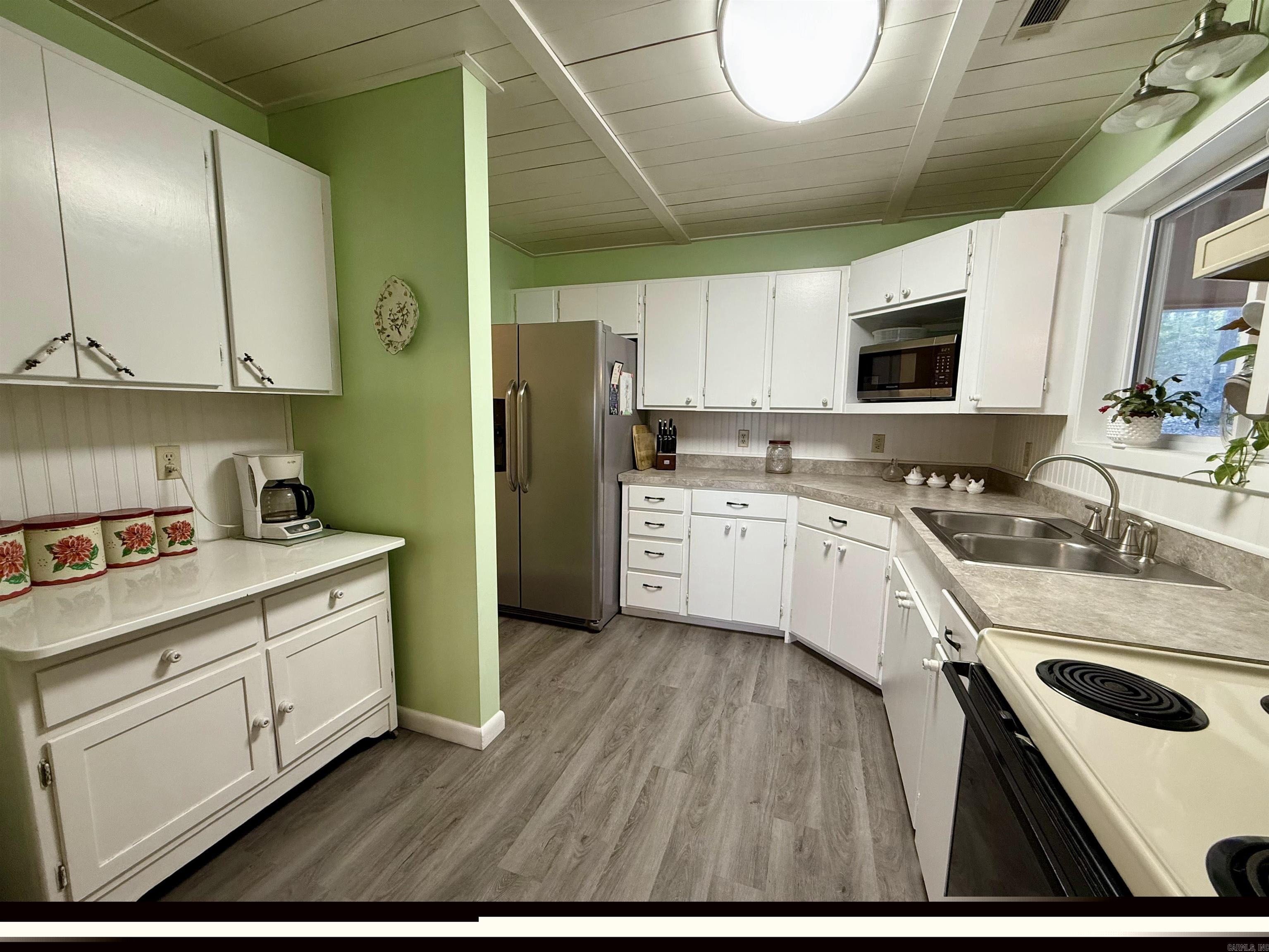 3986 Oak Grove Loop Mountain View, AR 72560