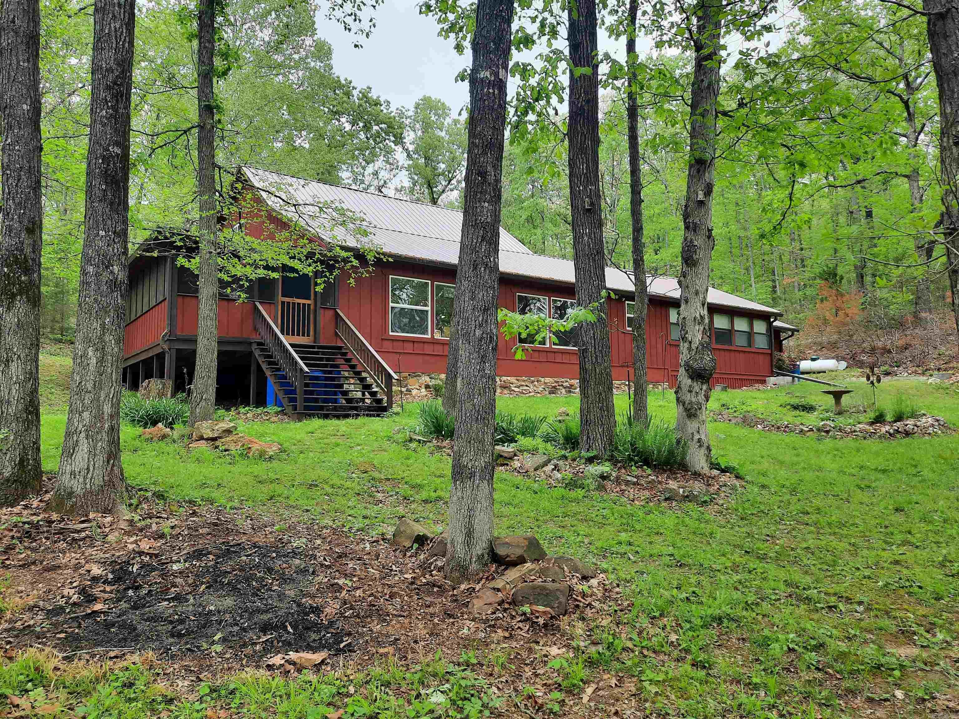 3986 Oak Grove Loop Mountain View, AR 72560