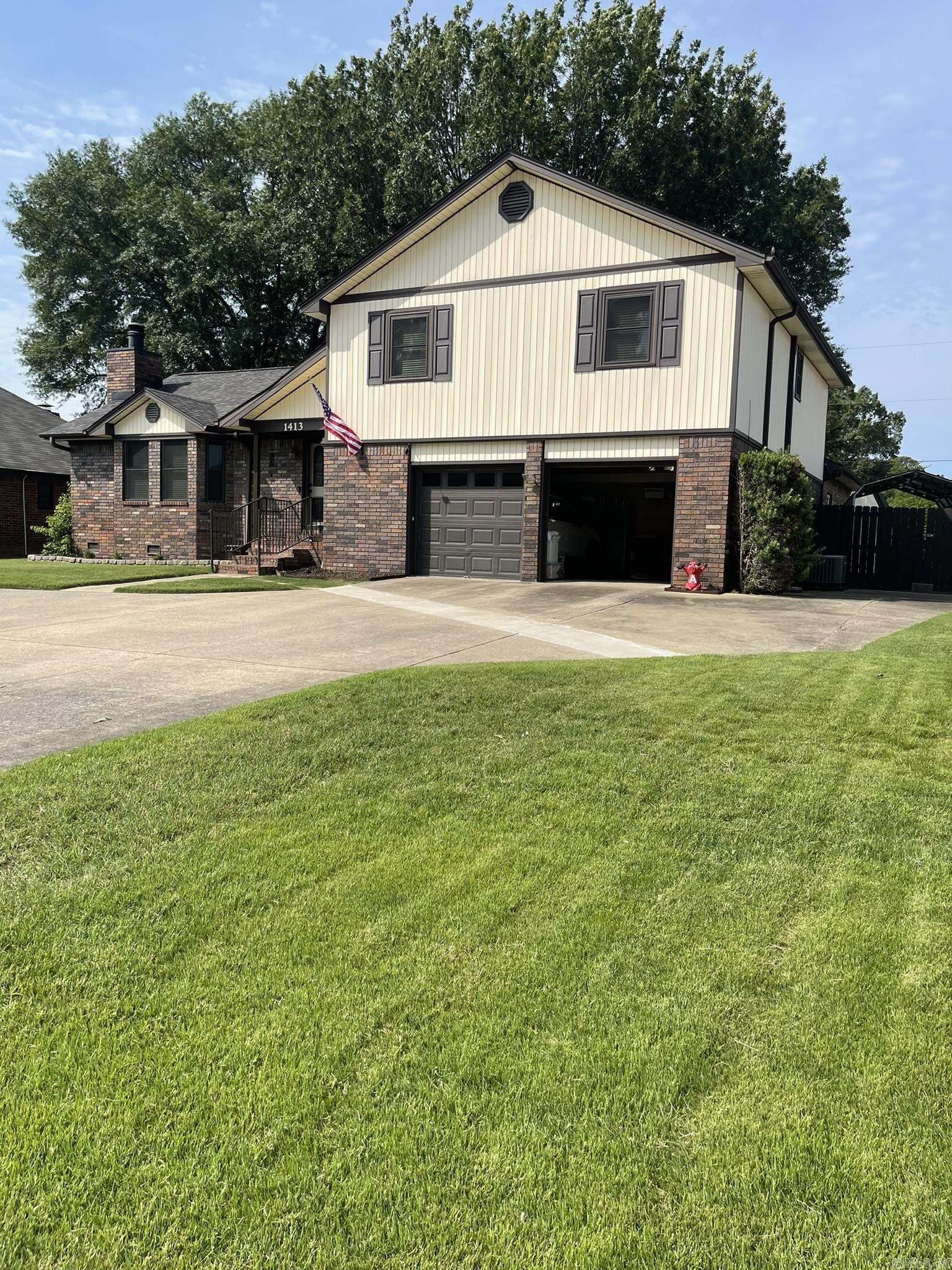 1413 Country Club Road Sherwood, AR 72120-5082