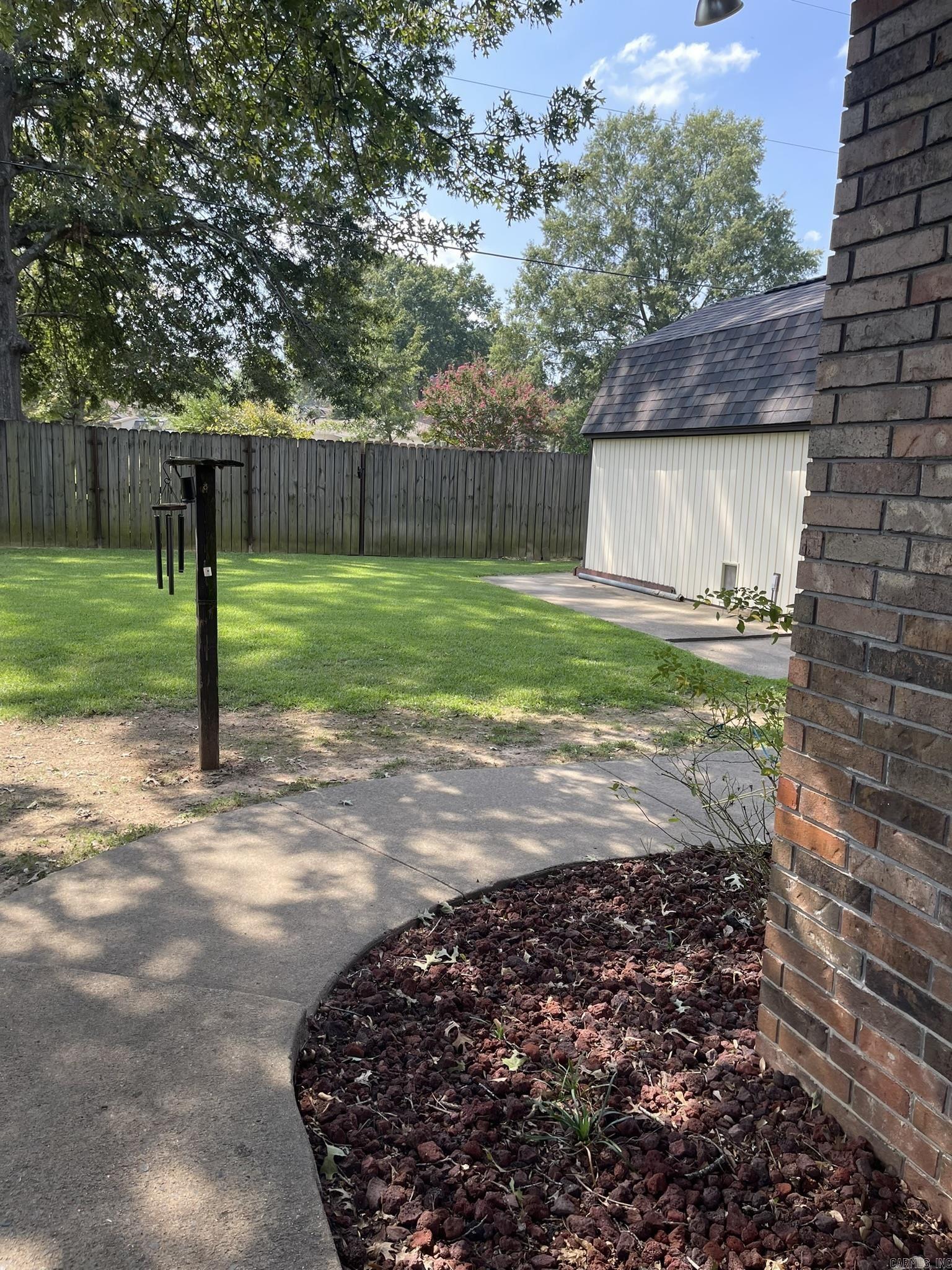 1413 Country Club Road Sherwood, AR 72120-5082