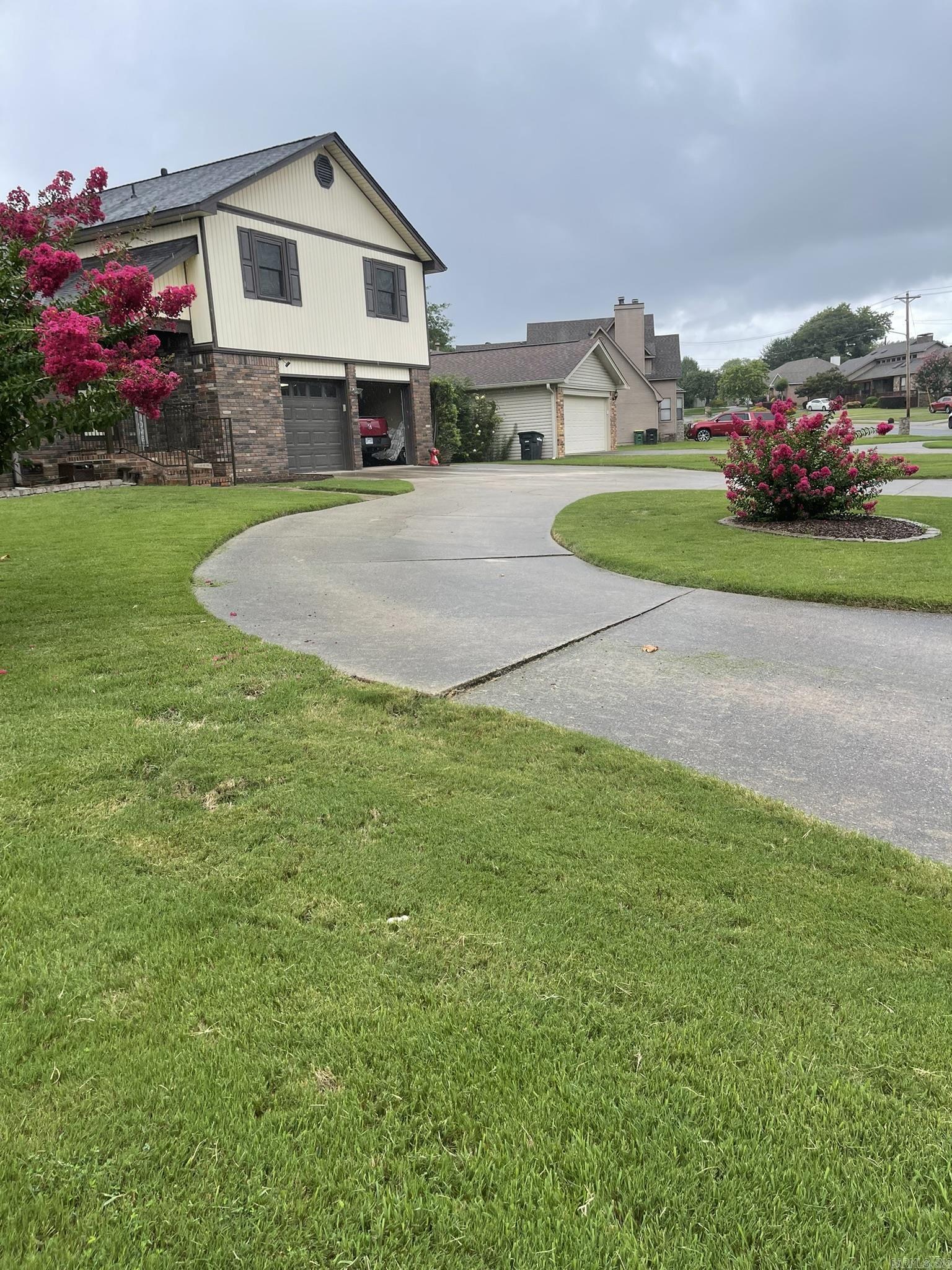 1413 Country Club Road Sherwood, AR 72120-5082