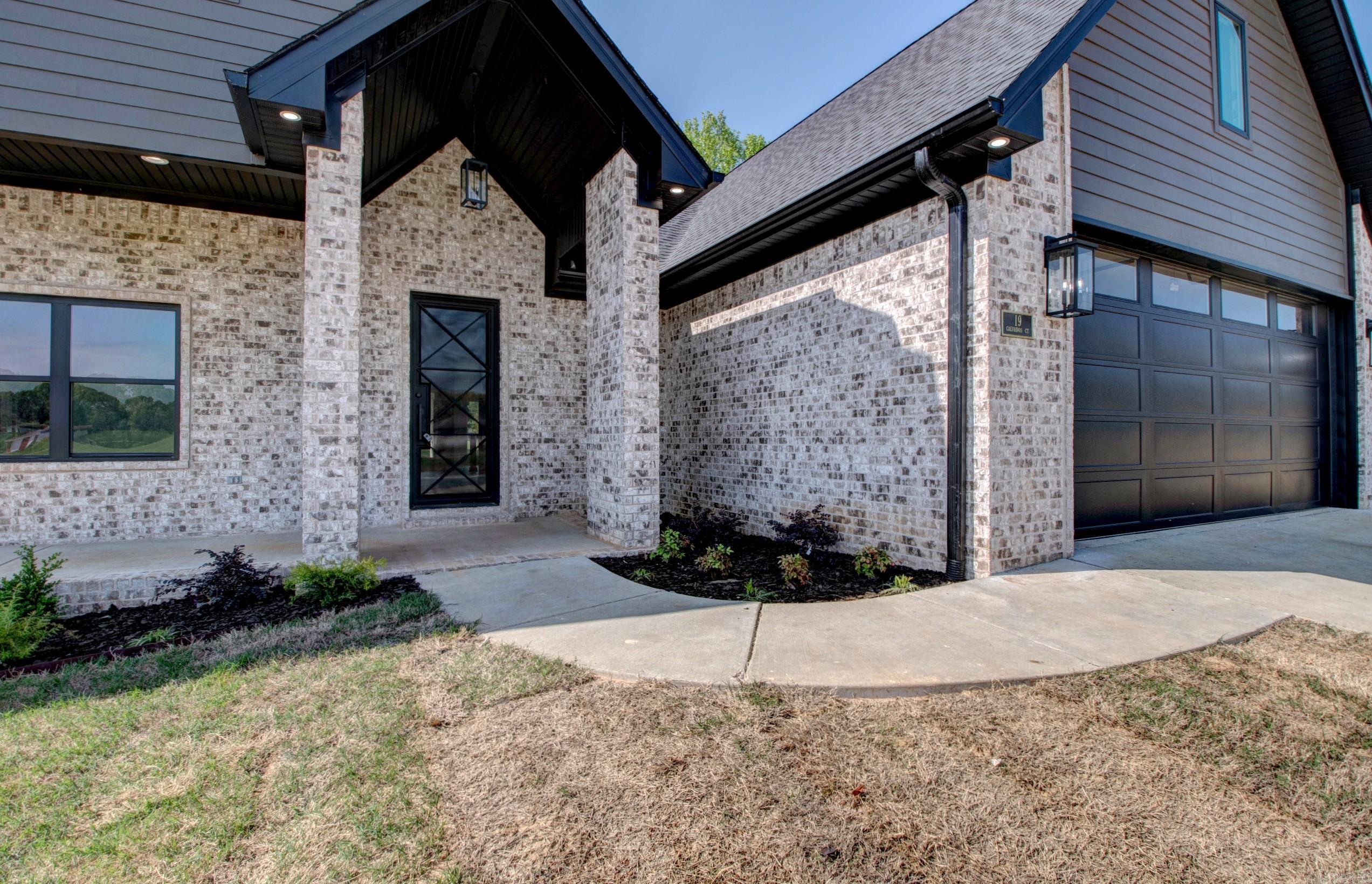 19  Calvados Ct  Cabot, AR