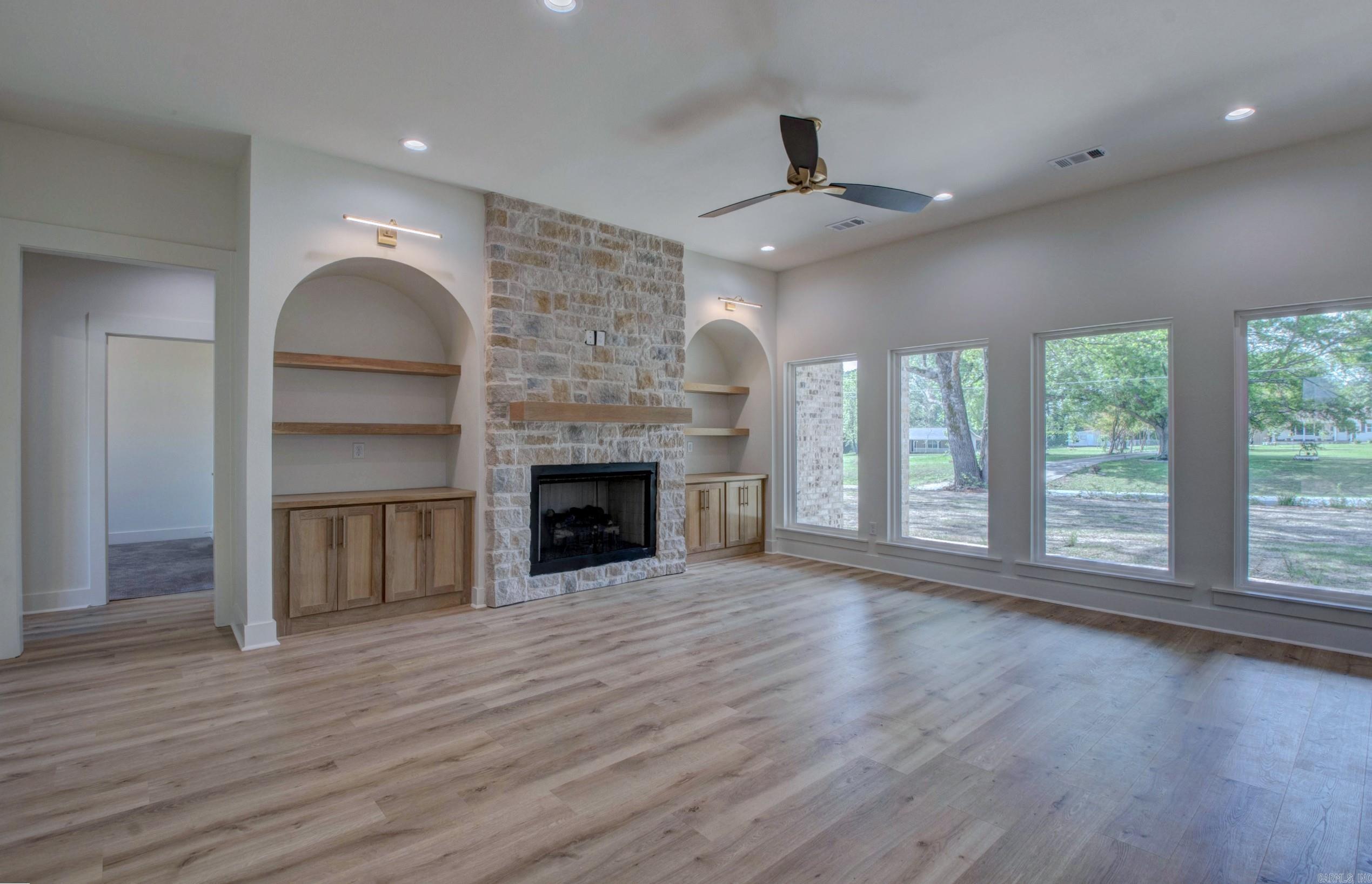 19  Calvados Ct  Cabot, AR