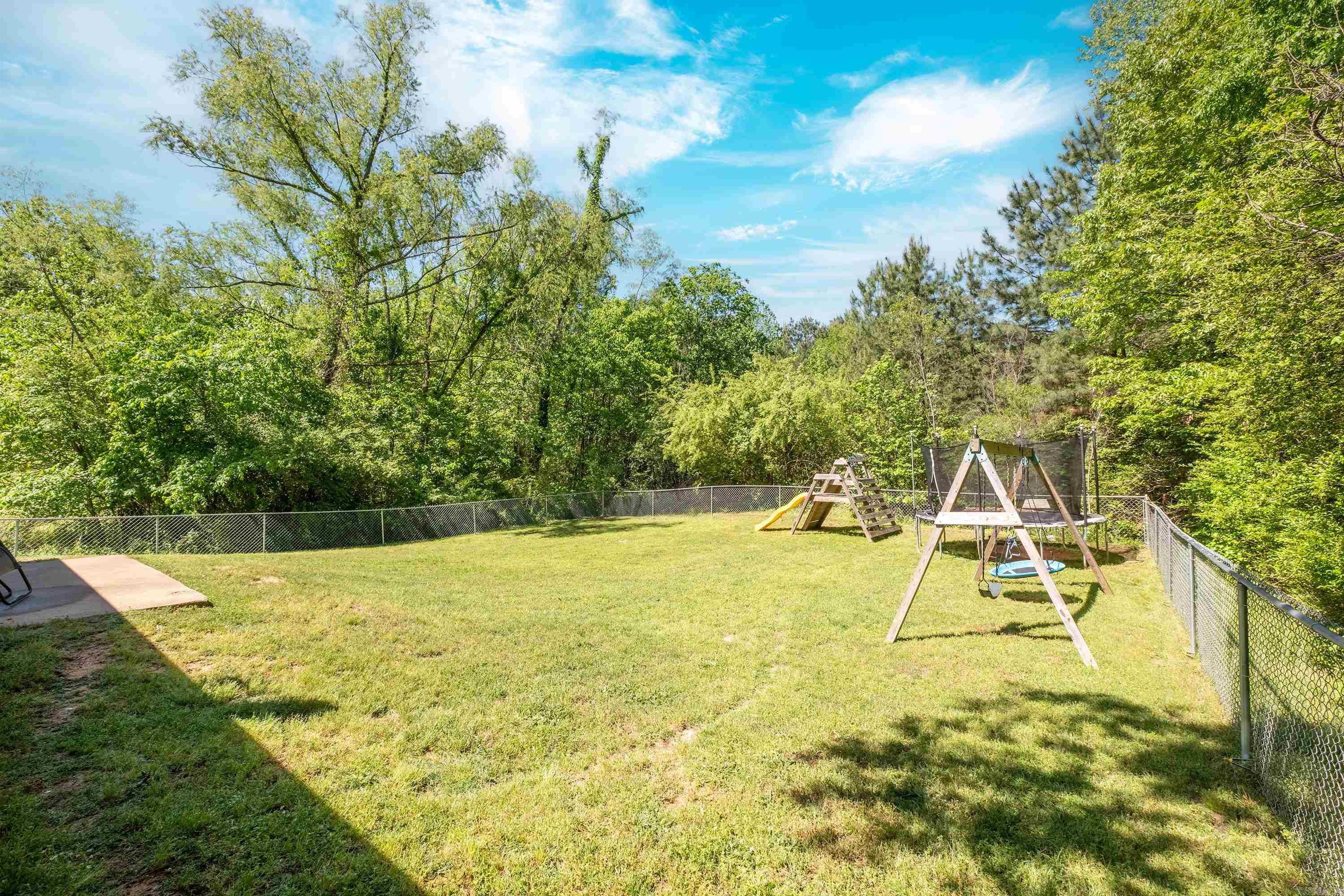 2526  Old Congo Rd  Benton, AR