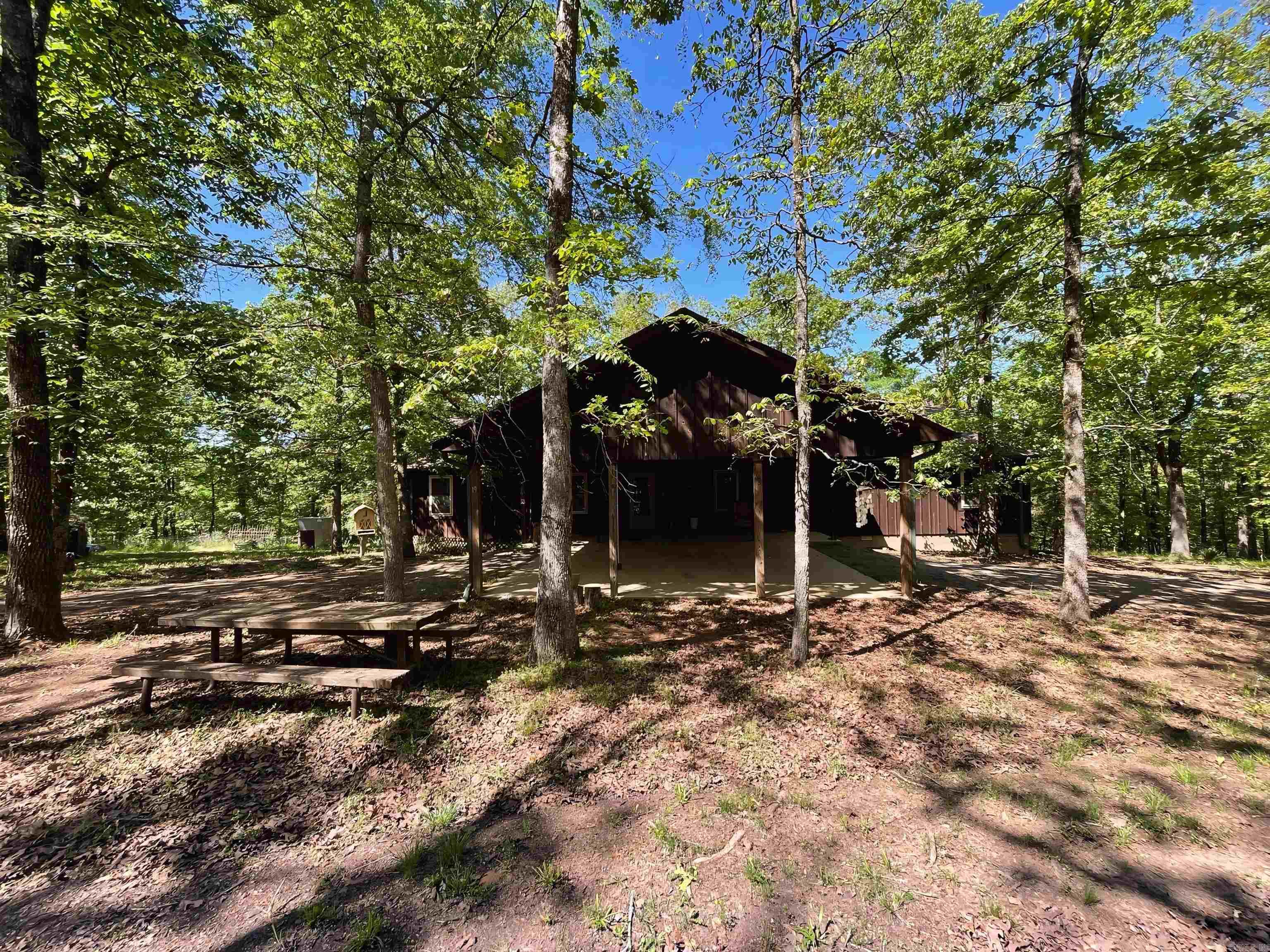 19 Levee Rd Road Solgohachia, AR 72156