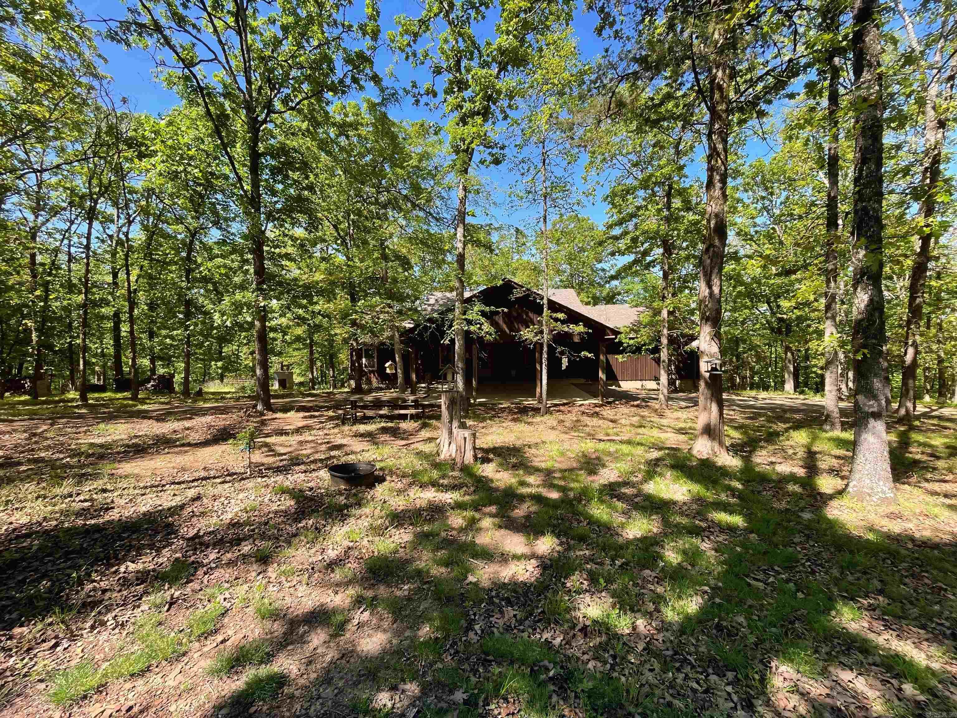 19 Levee Rd Road Solgohachia, AR 72156