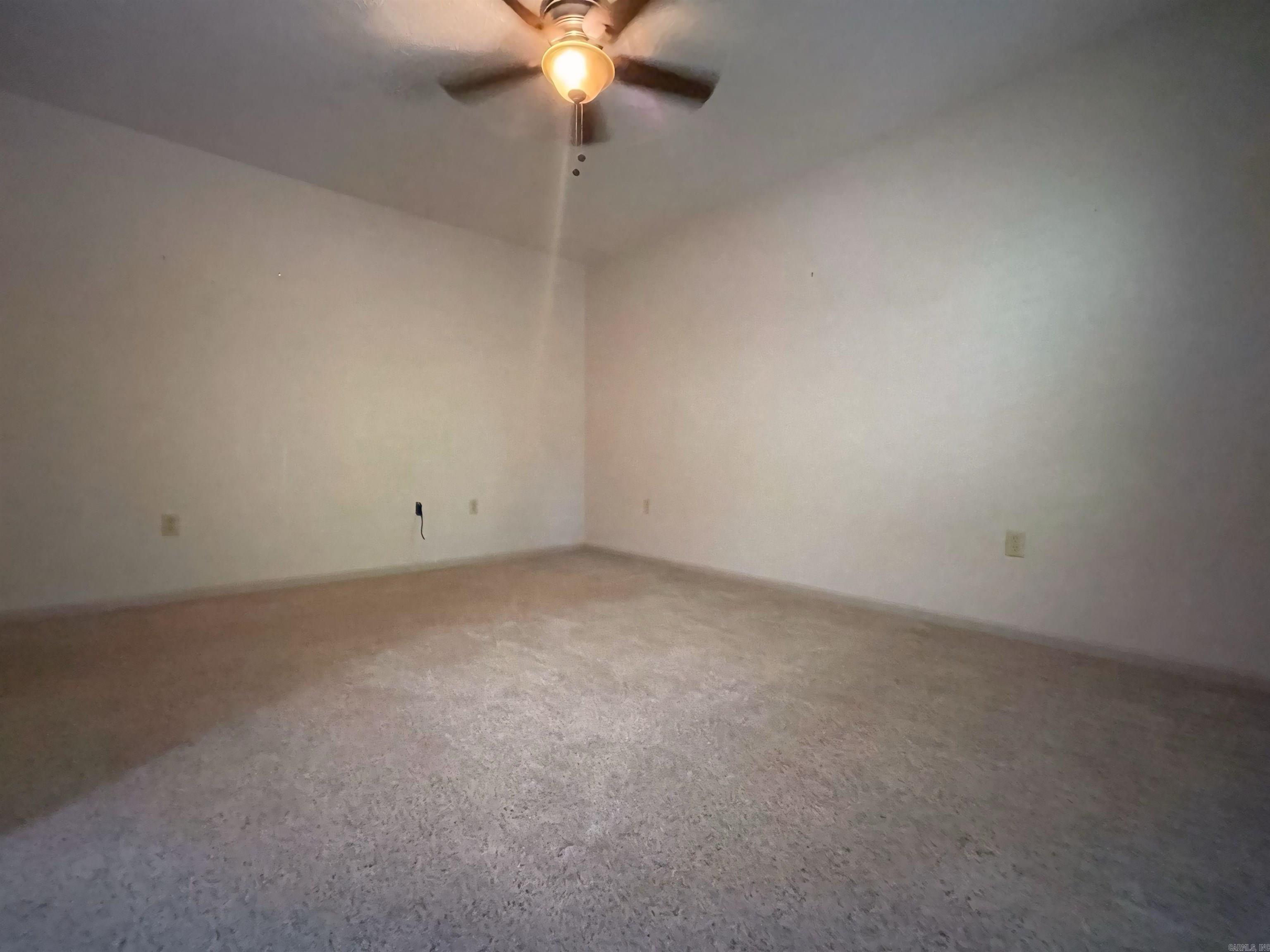 19 Levee Rd Road Solgohachia, AR 72156