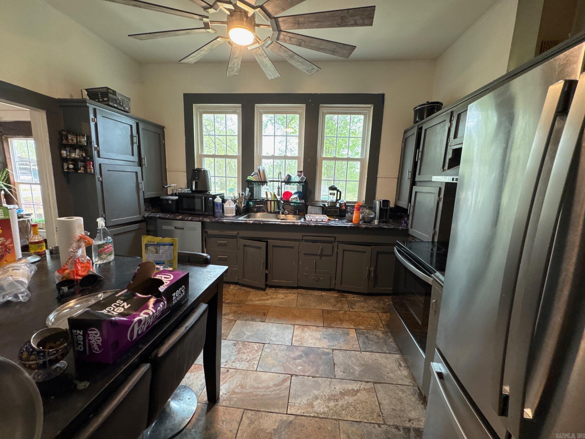 202 E 2nd  Hermitage, AR