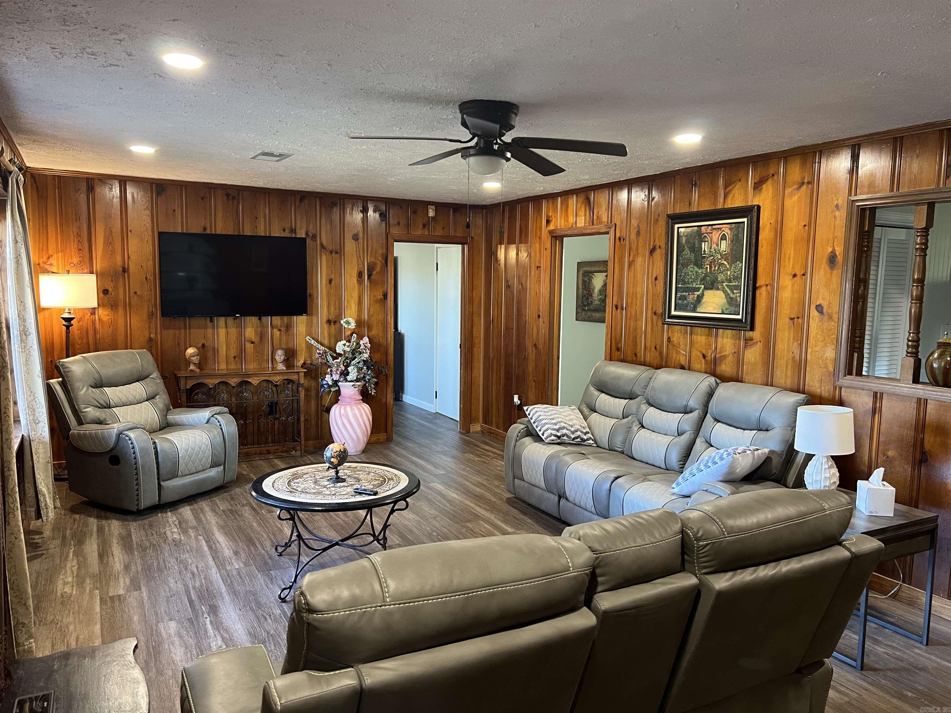 4107  W Republican Rd  Jacksonville, AR