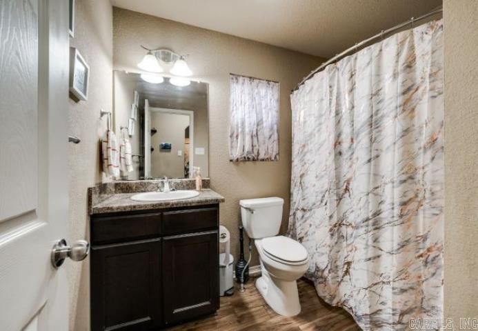 2104  Fern Valley  Alexander, AR