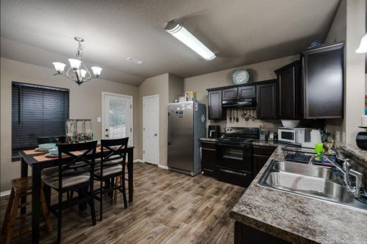 2104  Fern Valley  Alexander, AR