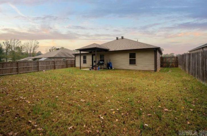 2104  Fern Valley  Alexander, AR