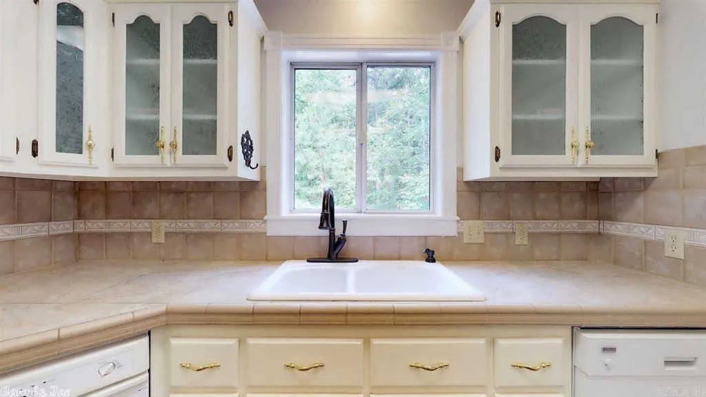 45  Gerona  Hot Springs Village, AR