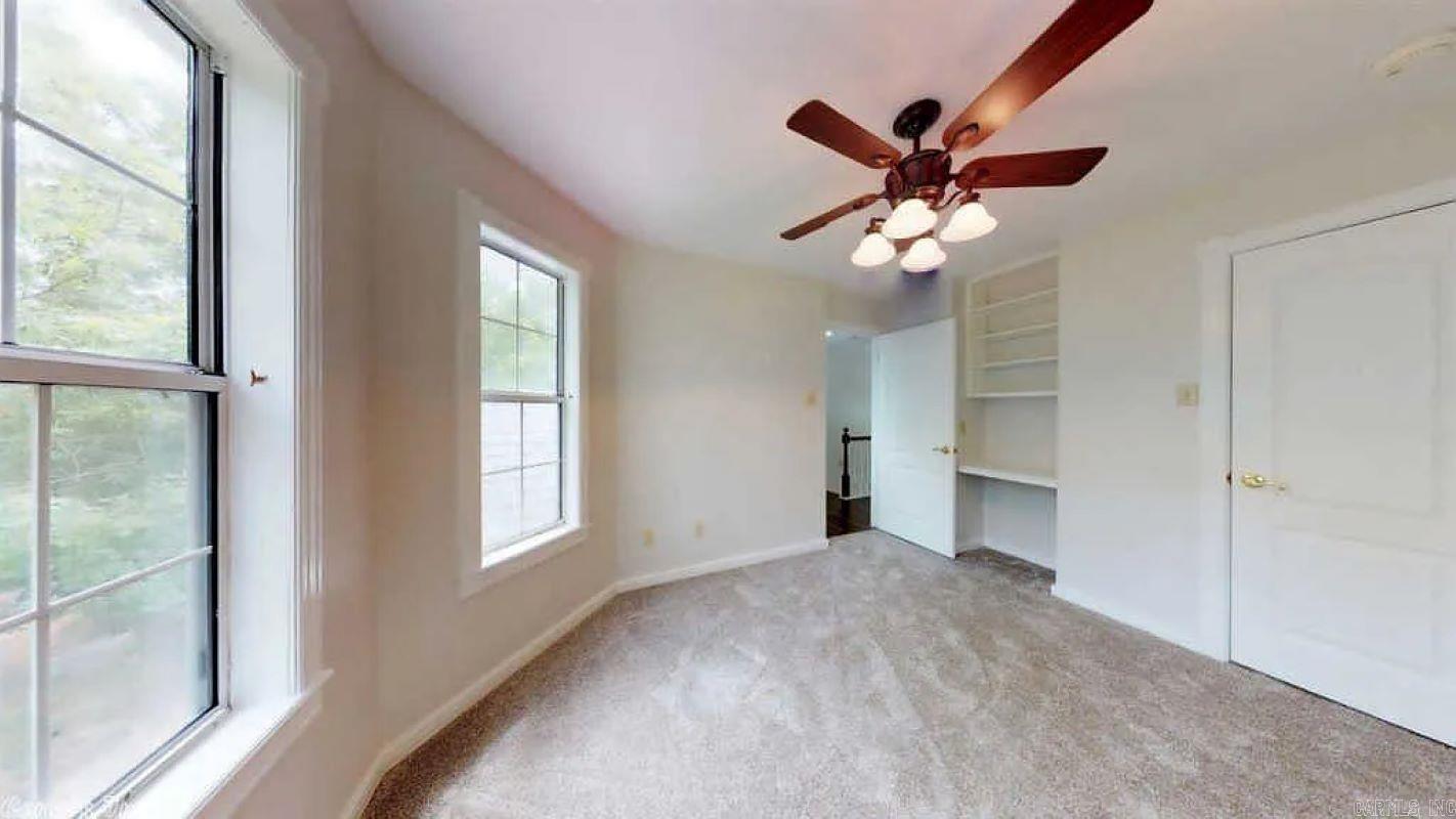 45  Gerona  Hot Springs Village, AR