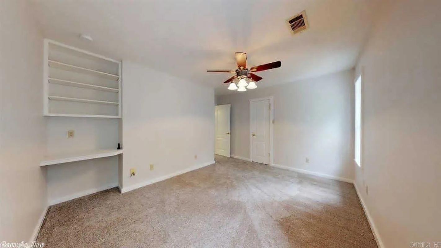 45  Gerona  Hot Springs Village, AR