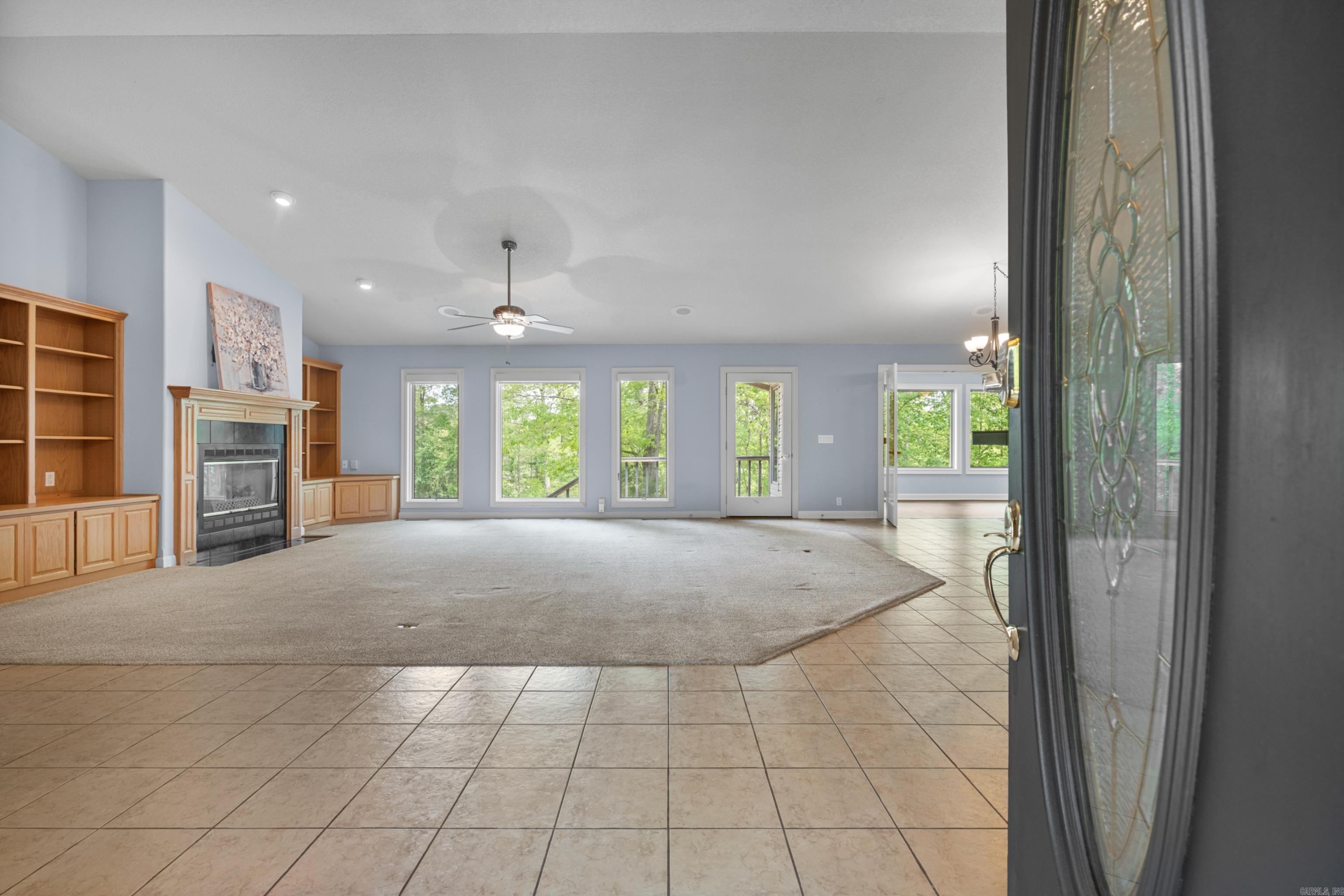 3  Viento  Hot Springs Village, AR