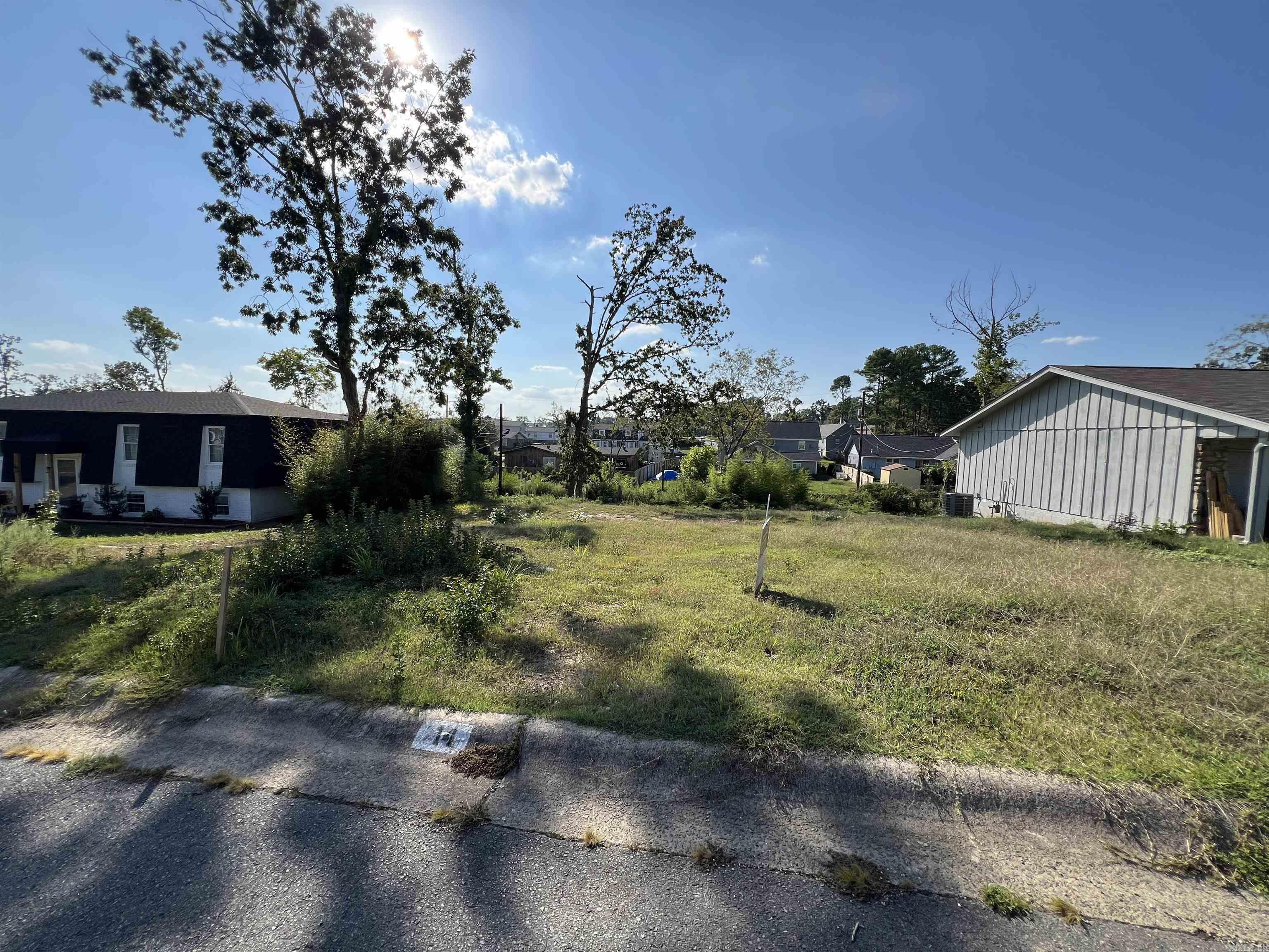 14  Buttermilk  Little Rock, AR