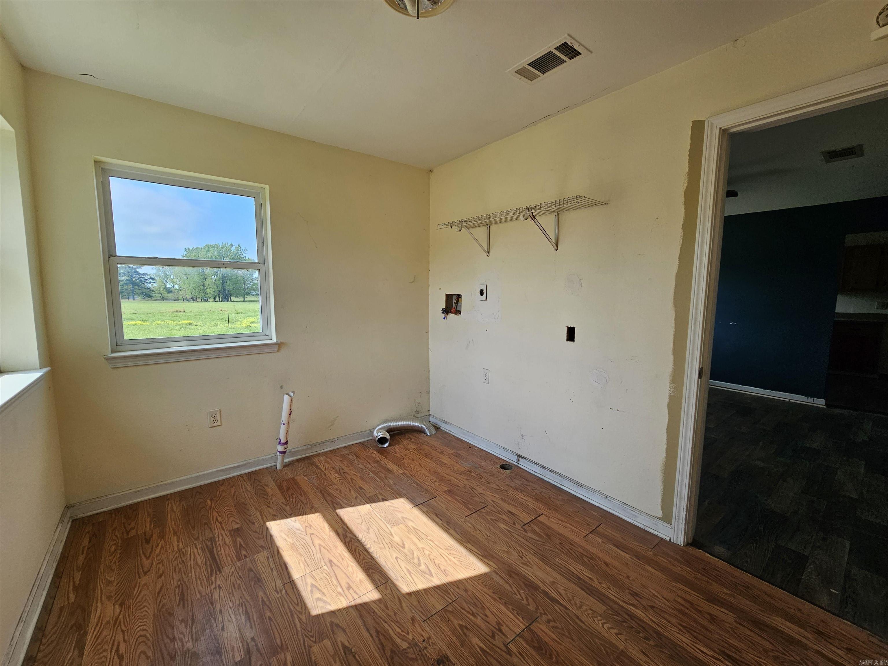 82 S Bolden Hill  Greenbrier, AR