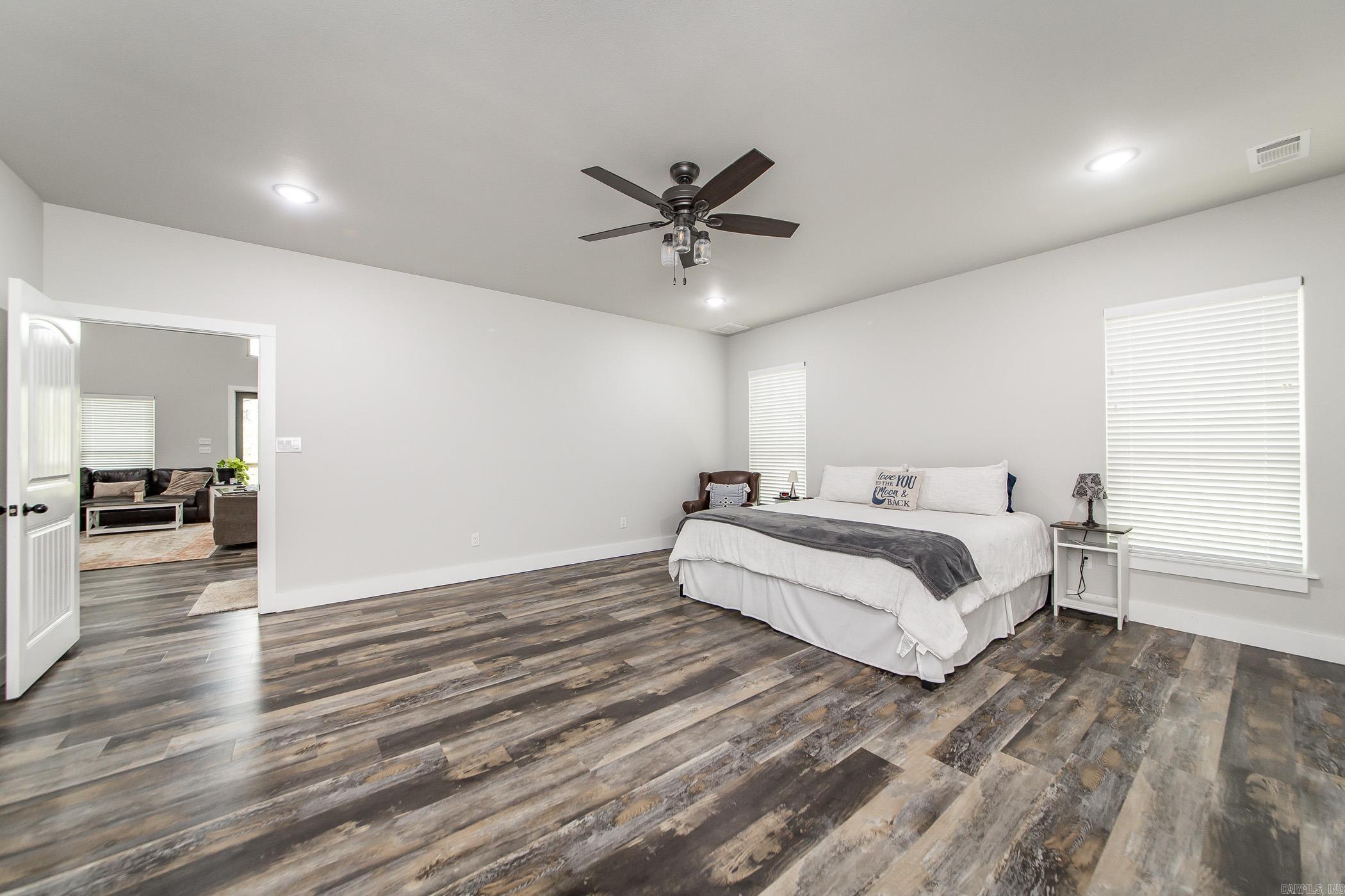 93  Pocahontas Lane  Greers Ferry, AR