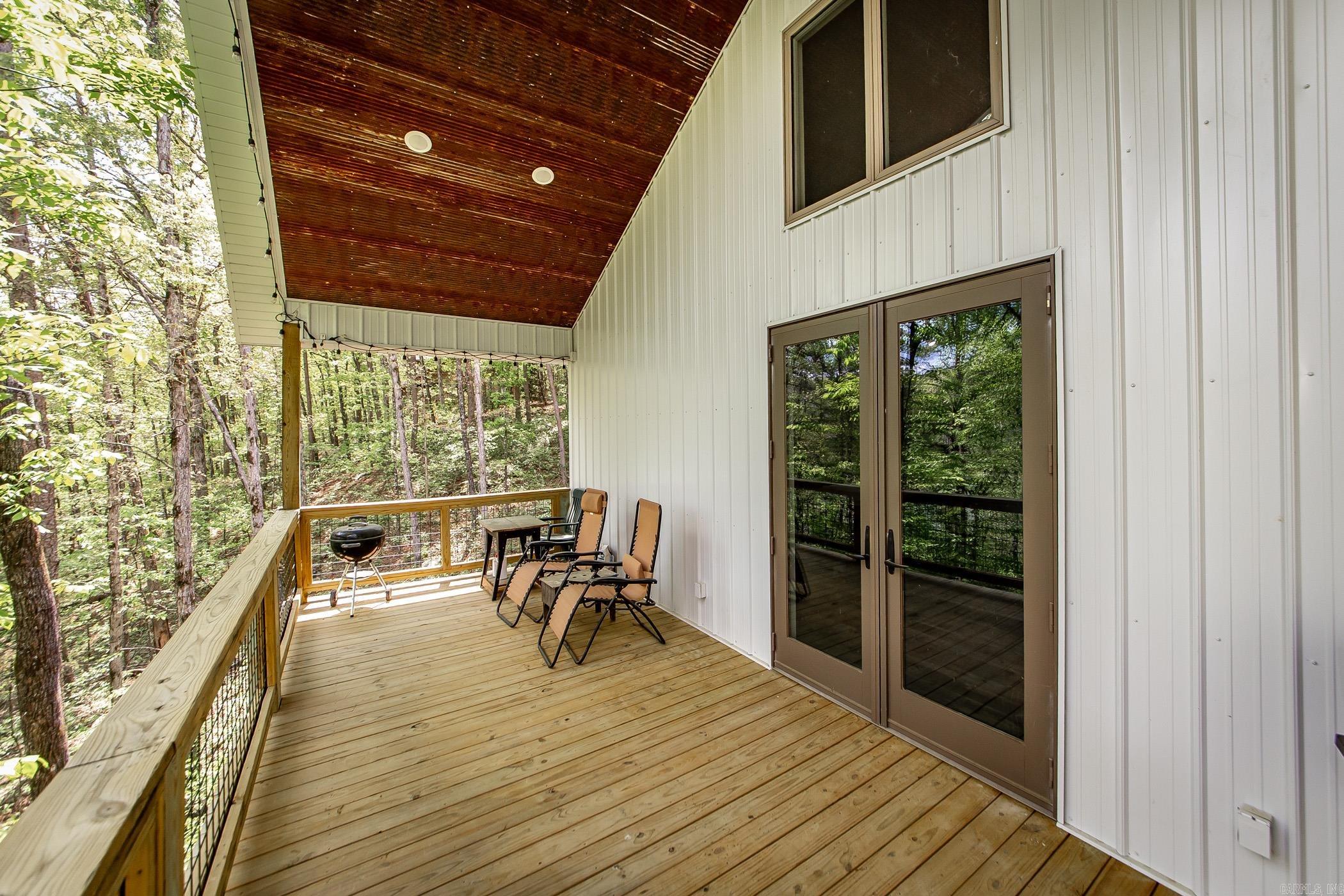 93  Pocahontas Lane  Greers Ferry, AR