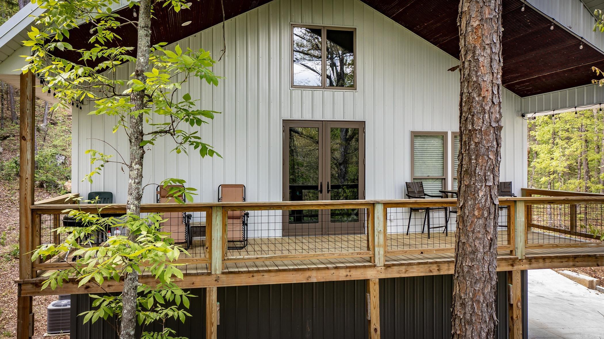93  Pocahontas Lane  Greers Ferry, AR