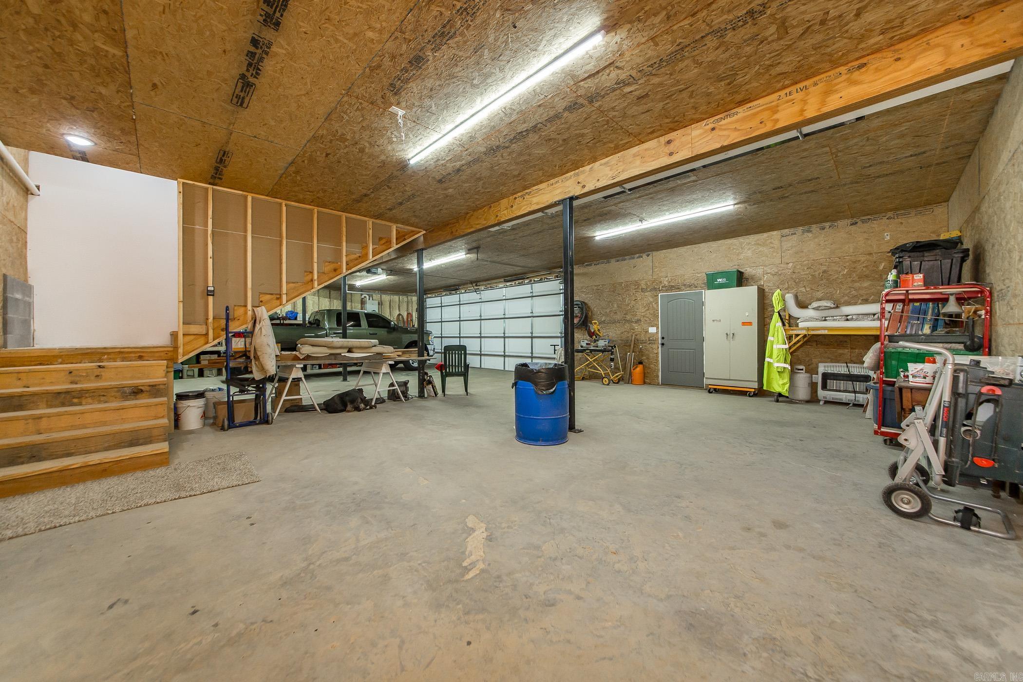 93  Pocahontas Lane  Greers Ferry, AR