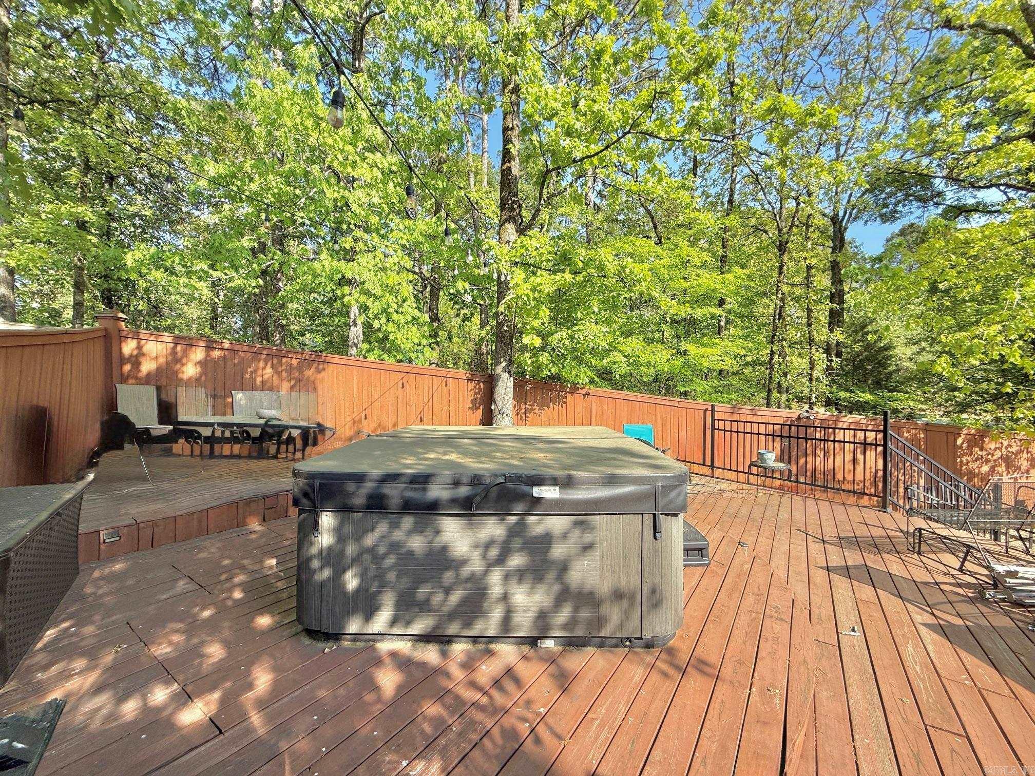 15  Wellington Woods Court  Little Rock, AR