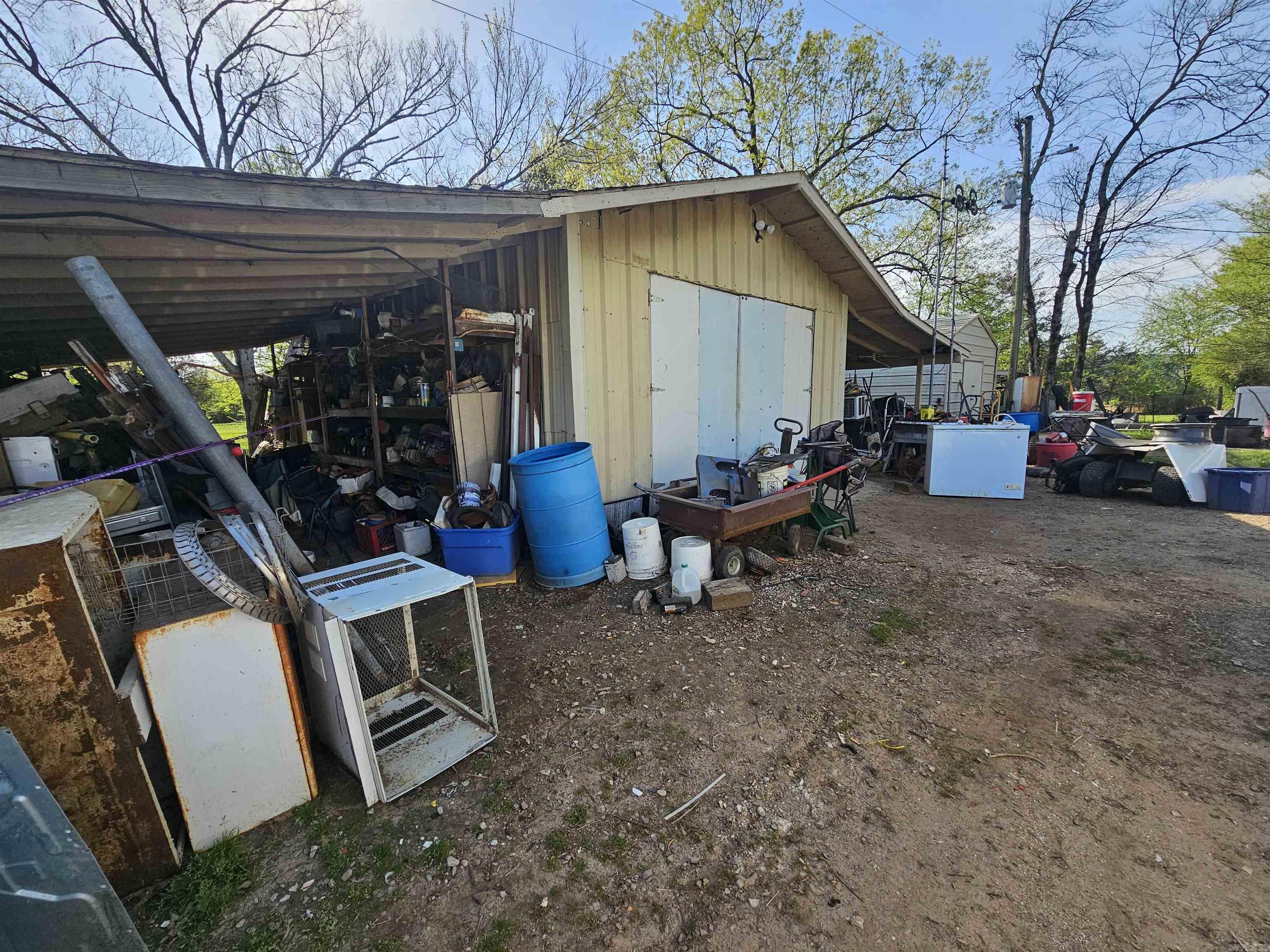 725  Edgewood  Waldron, AR