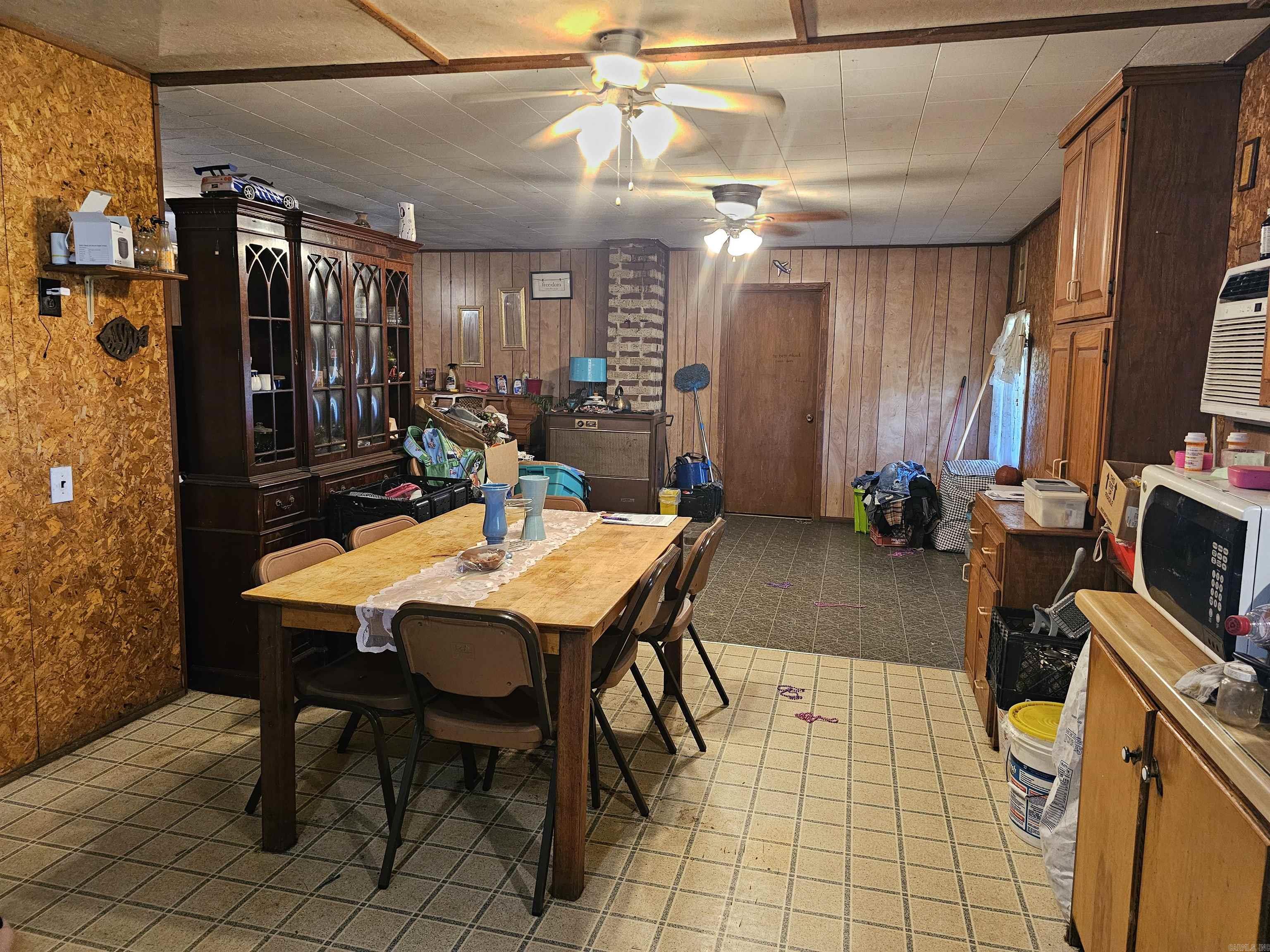 725  Edgewood  Waldron, AR