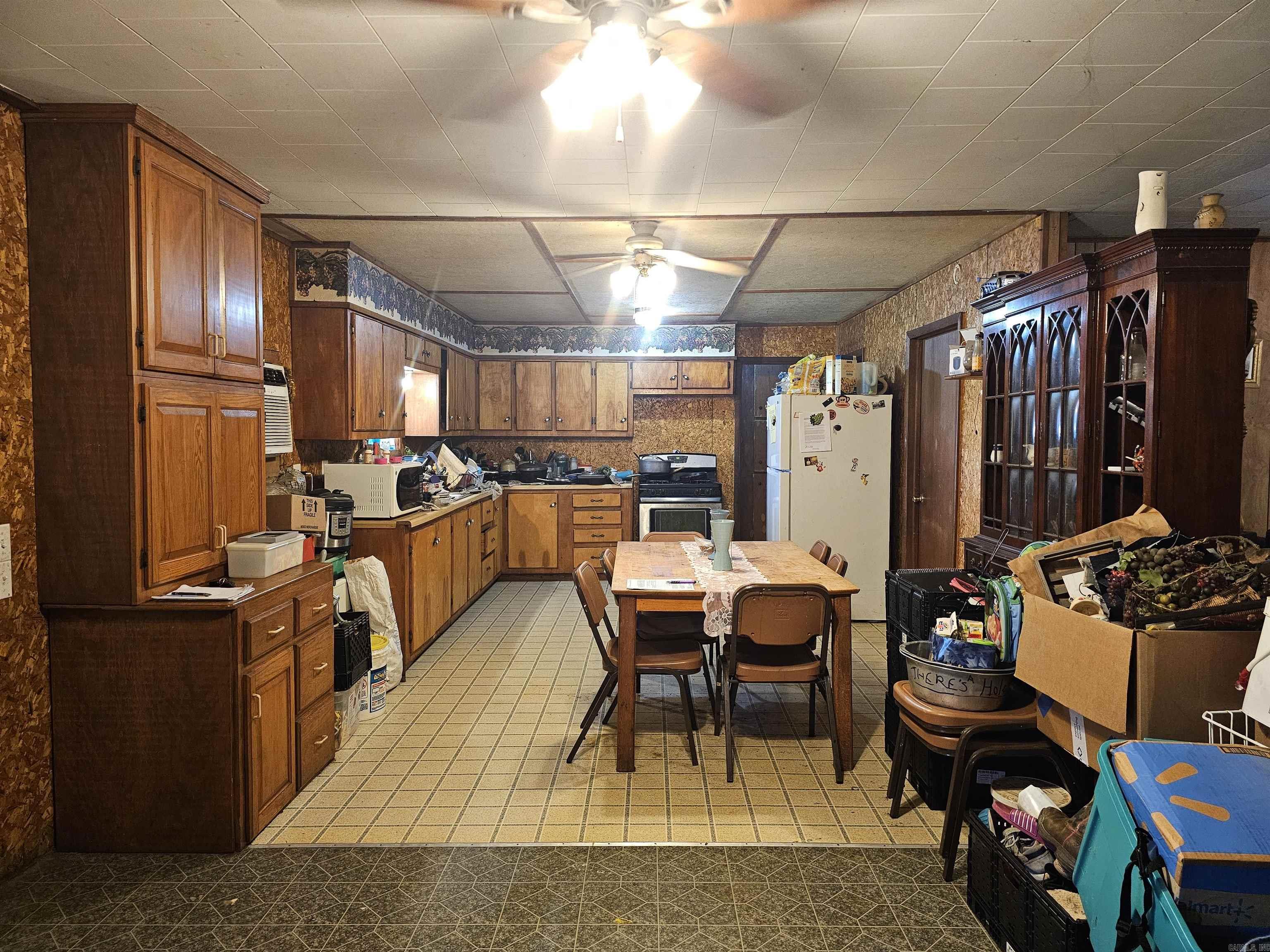 725  Edgewood  Waldron, AR