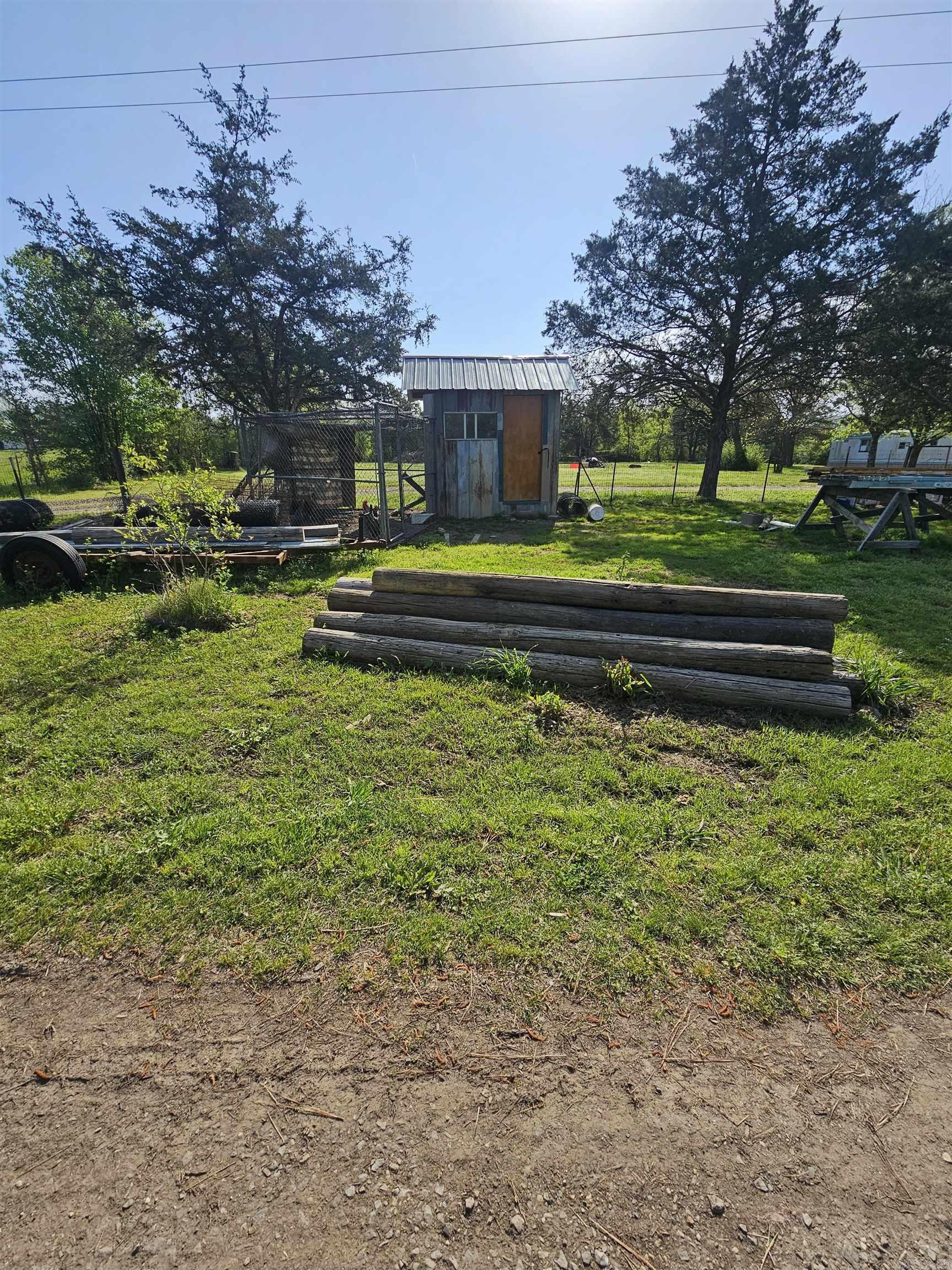 725  Edgewood  Waldron, AR