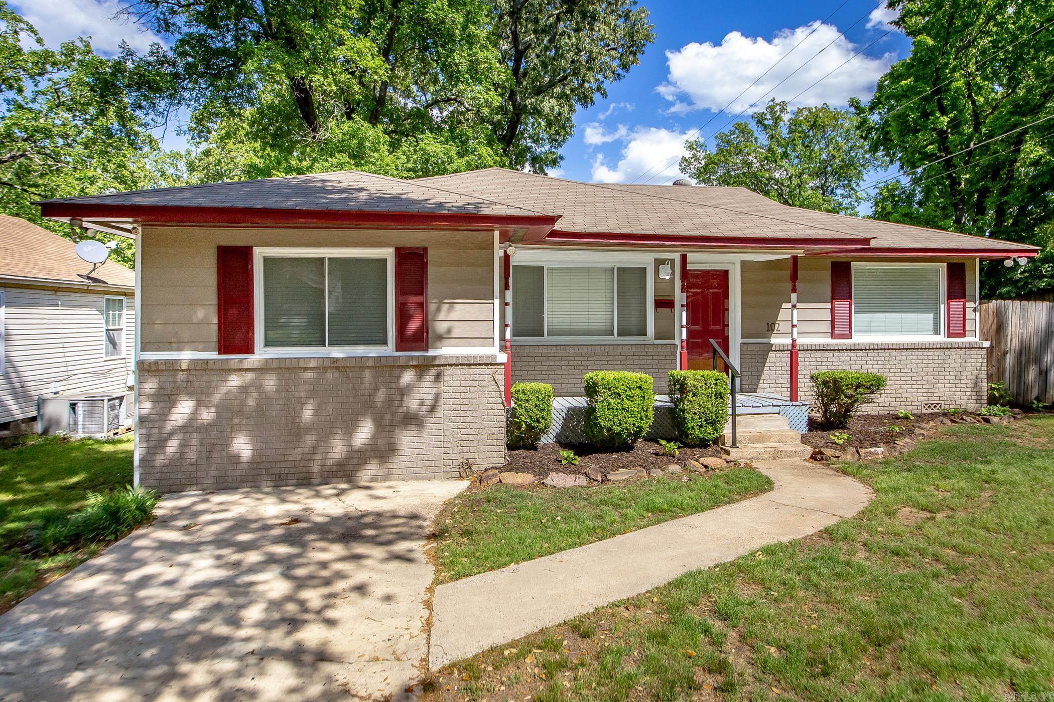 102  Sunset Lane  North Little Rock, AR