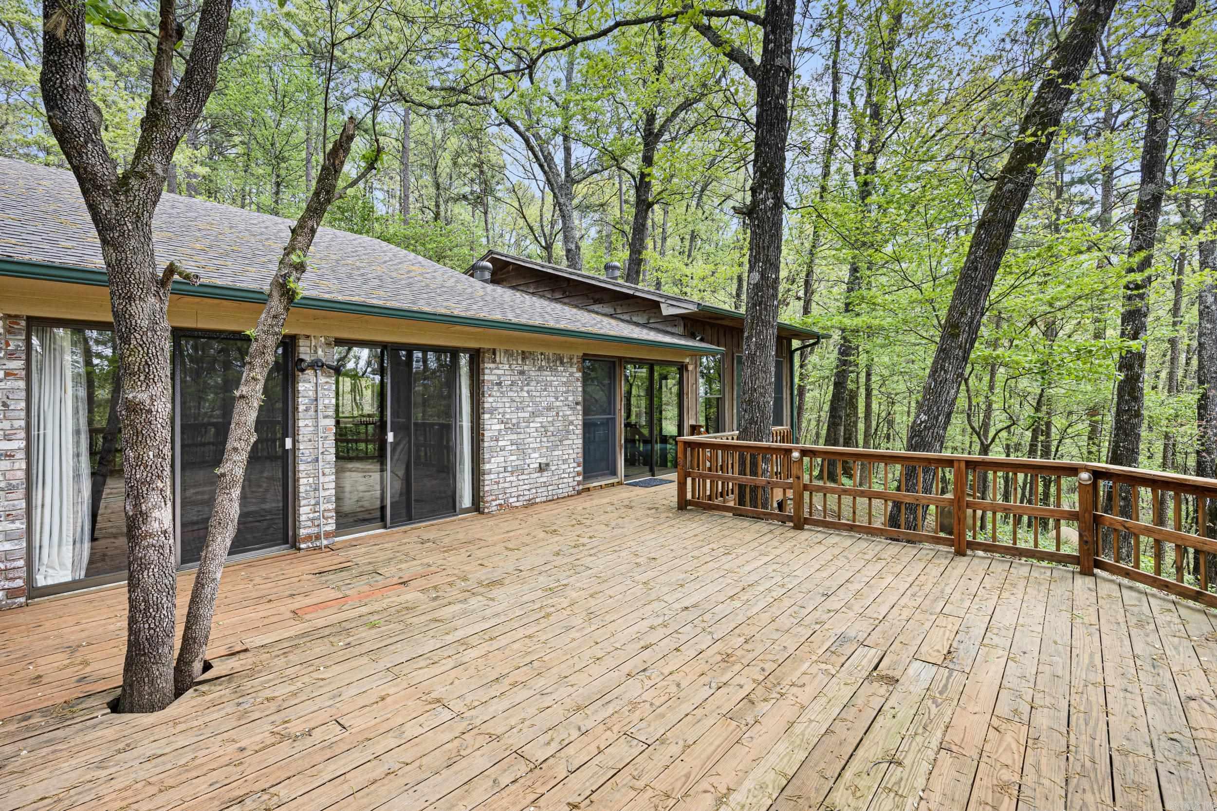 907  Smoke Tree  Dover, AR