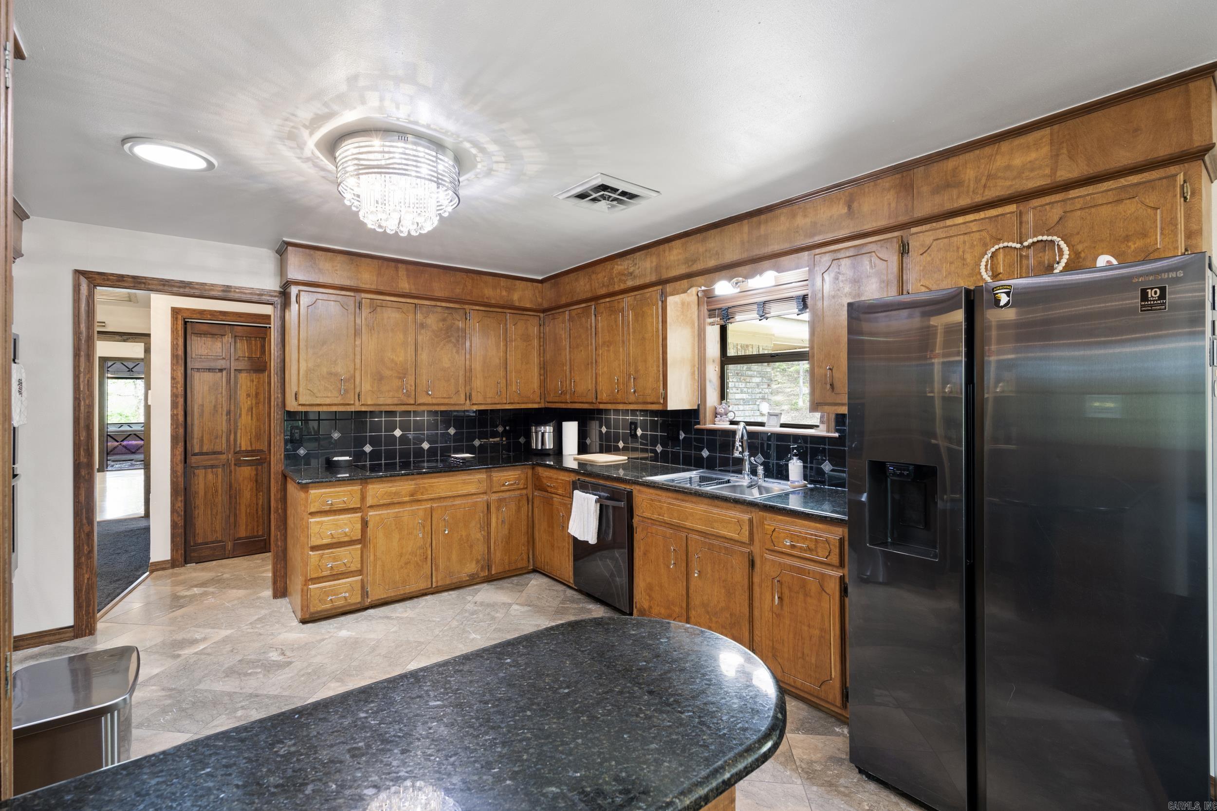 907  Smoke Tree  Dover, AR