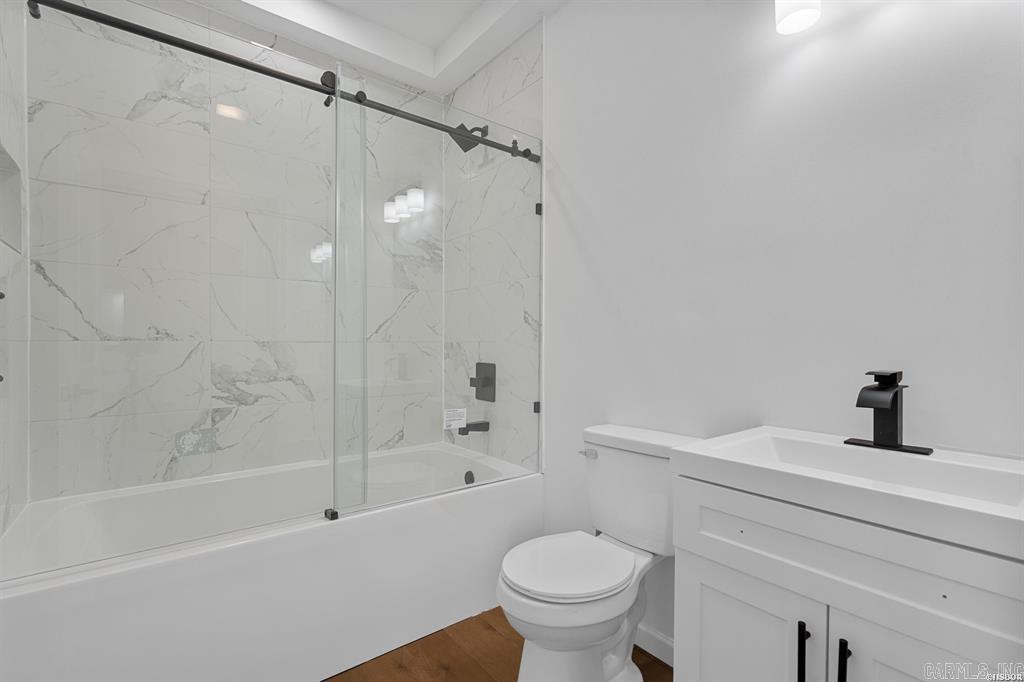 607  Fleetwood  Hot Springs, AR