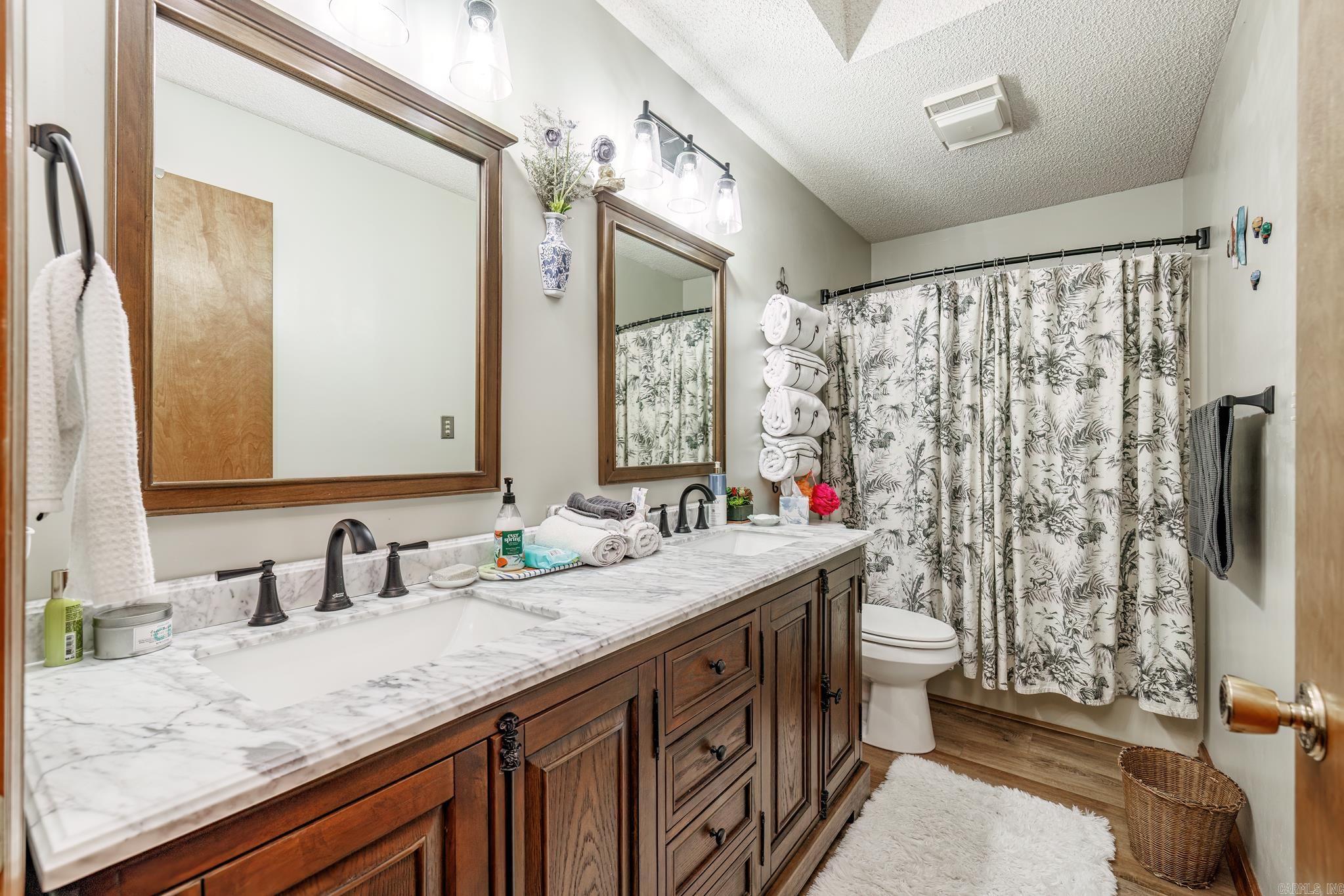 30 Laguna Way Hot Springs Village, AR 71909